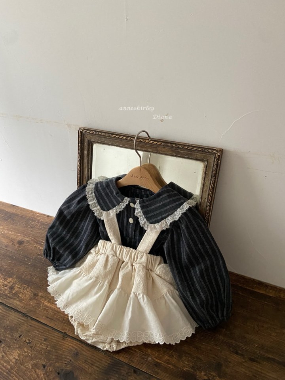 Anne Shirley14｜(3m-22m) 1色蝴蝶結刺繡吊帶包皮裙