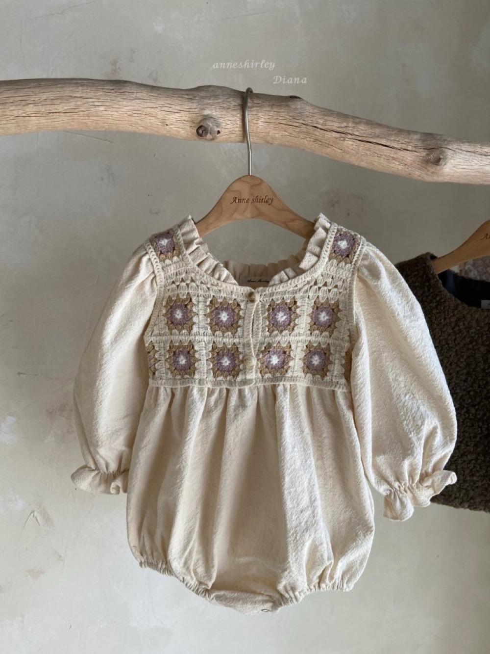 Anne Shirley32｜(3m-18m) 1色法式針織花包屁衣