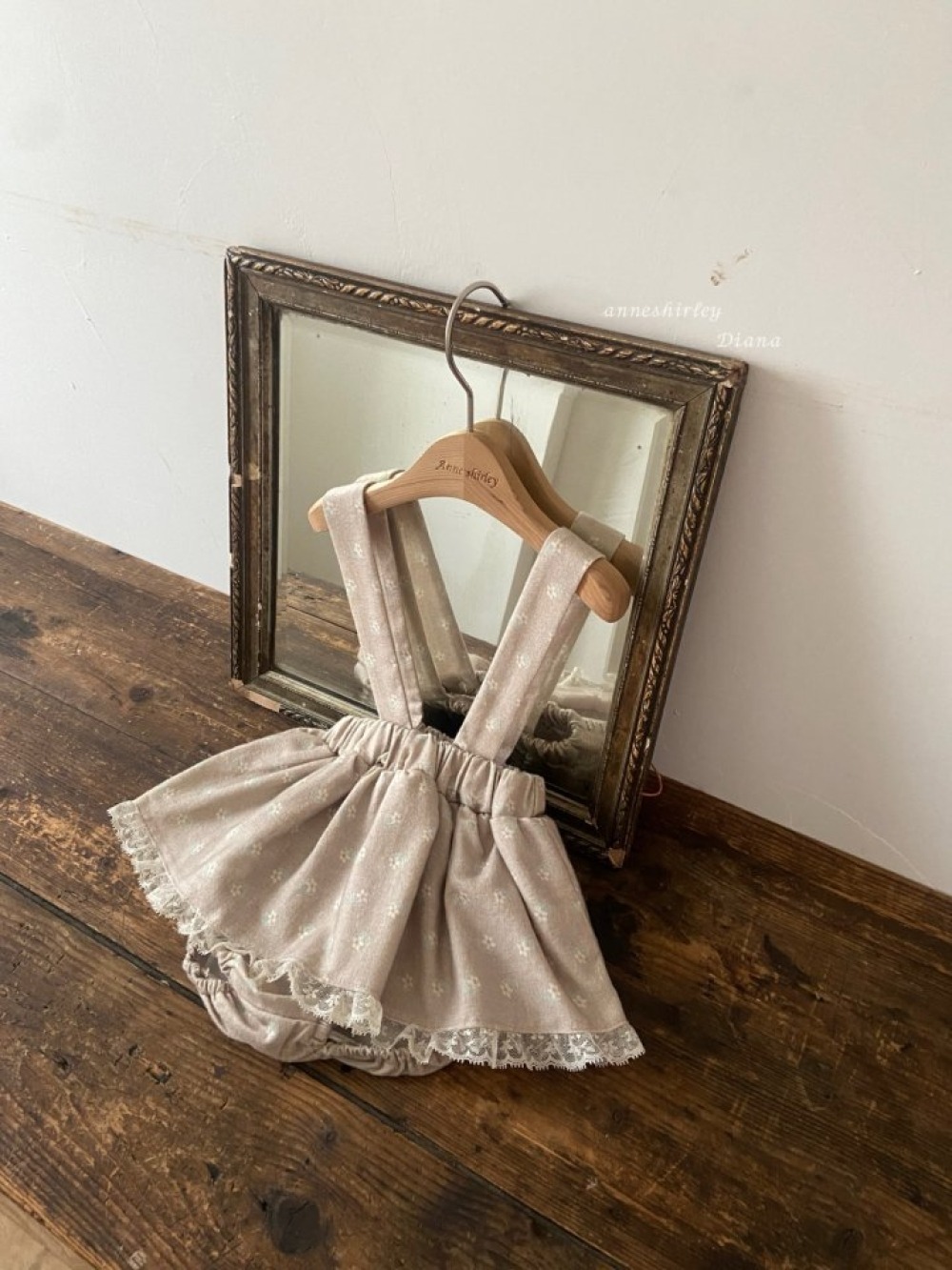 Anne Shirley28｜(3m-22m) 2色法式蕾絲邊吊帶裙包屁褲