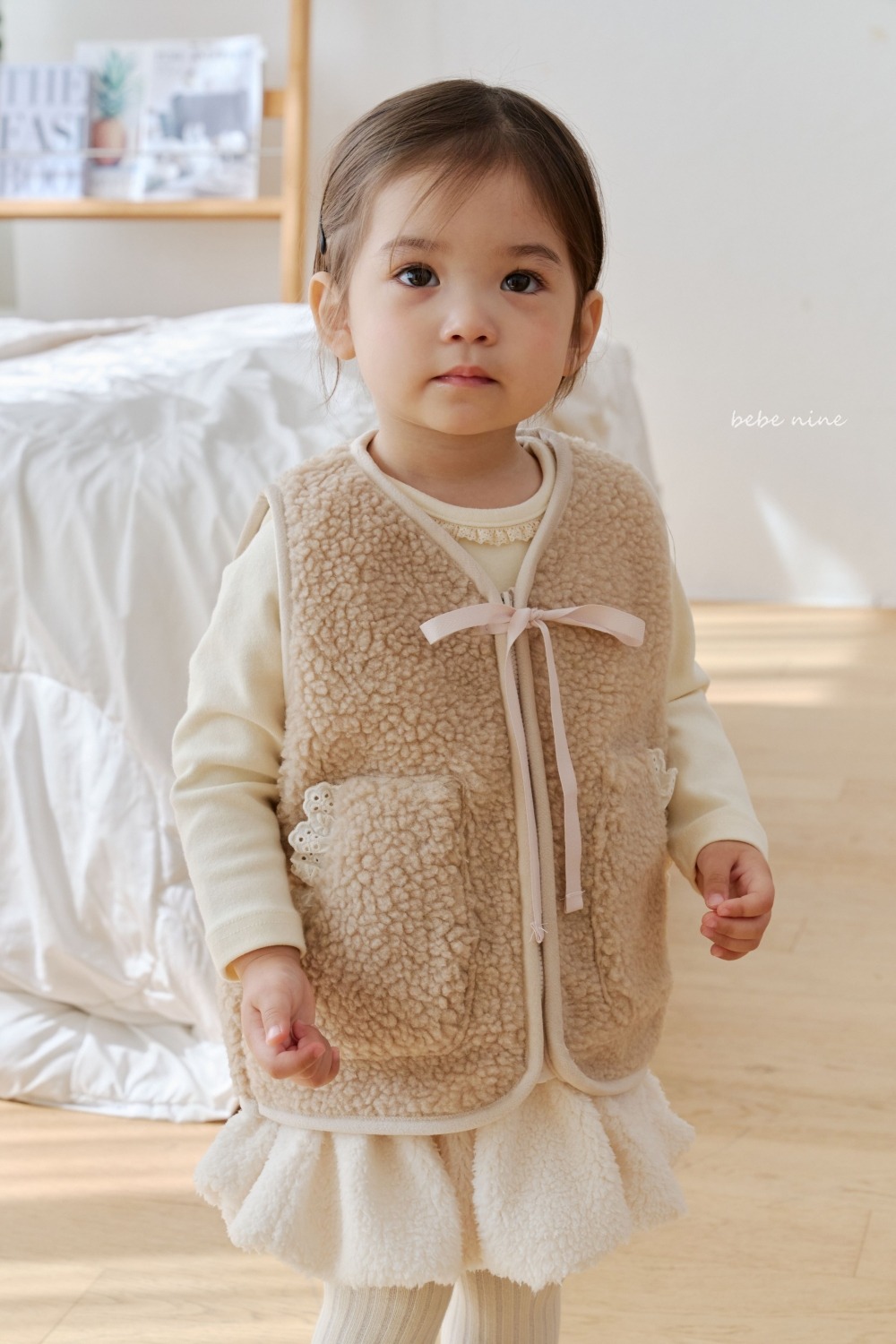 bebe nine37 (65cm-115cm) 2色蕾絲邊口袋刷毛背心