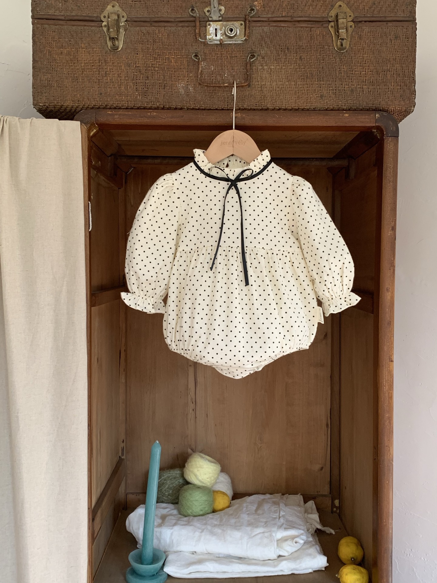 JE600｜(66cm-90cm) 波點緞帶包屁衣