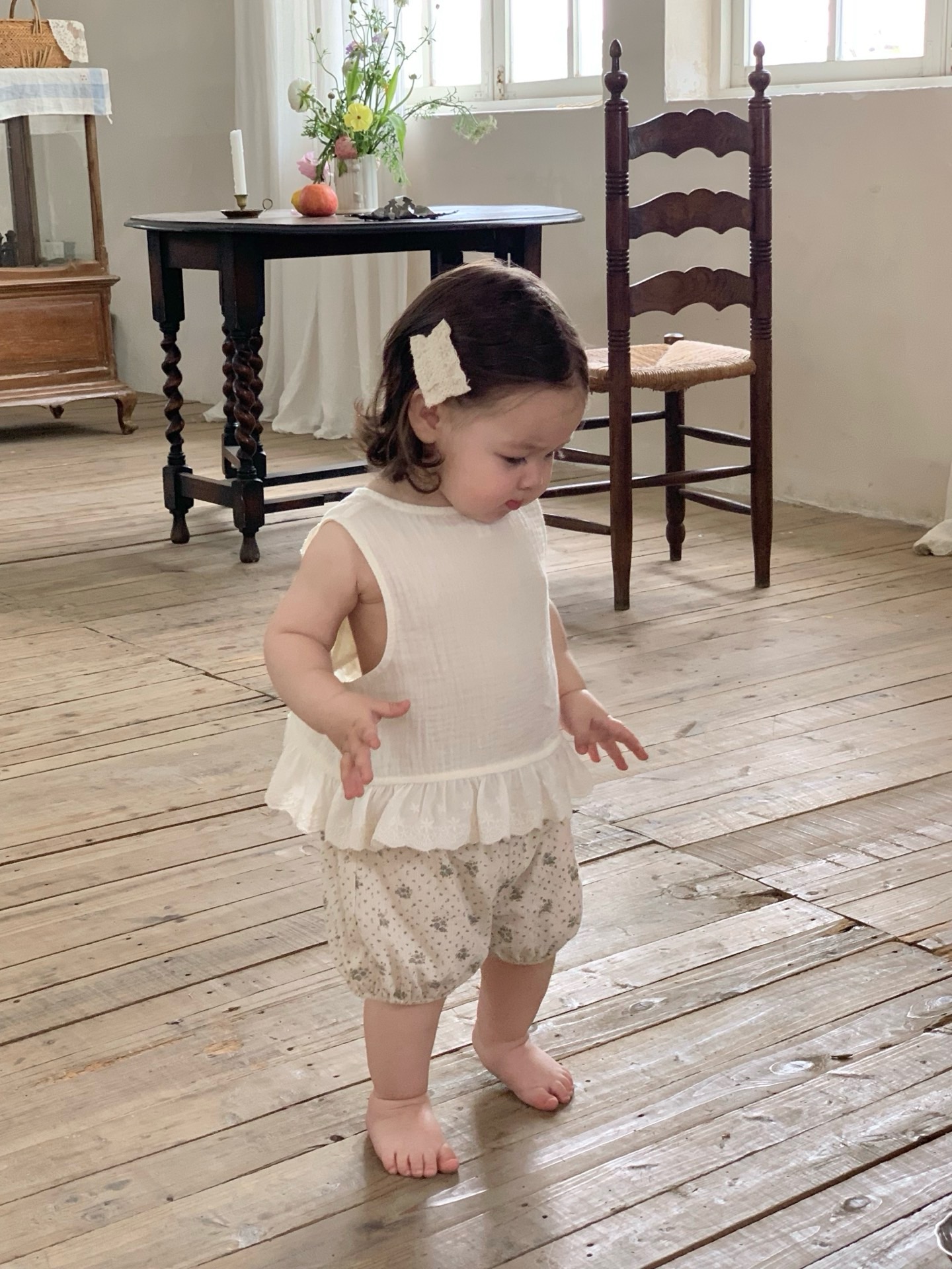 JE39｜(73-100cm) 花邊背心碎花短褲套裝