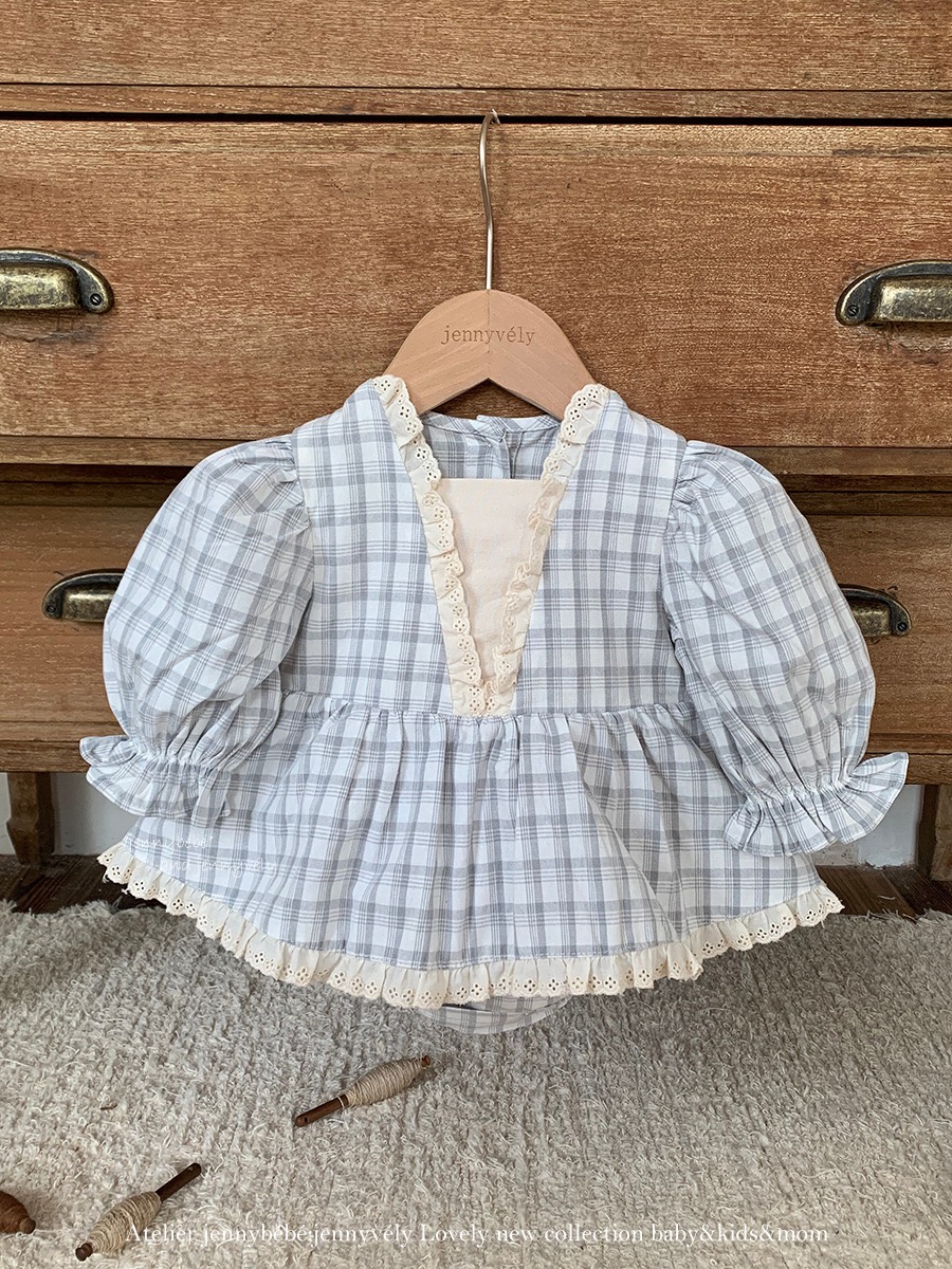 JE547｜(66-90cm) 藍色格紋花邊包屁衣
