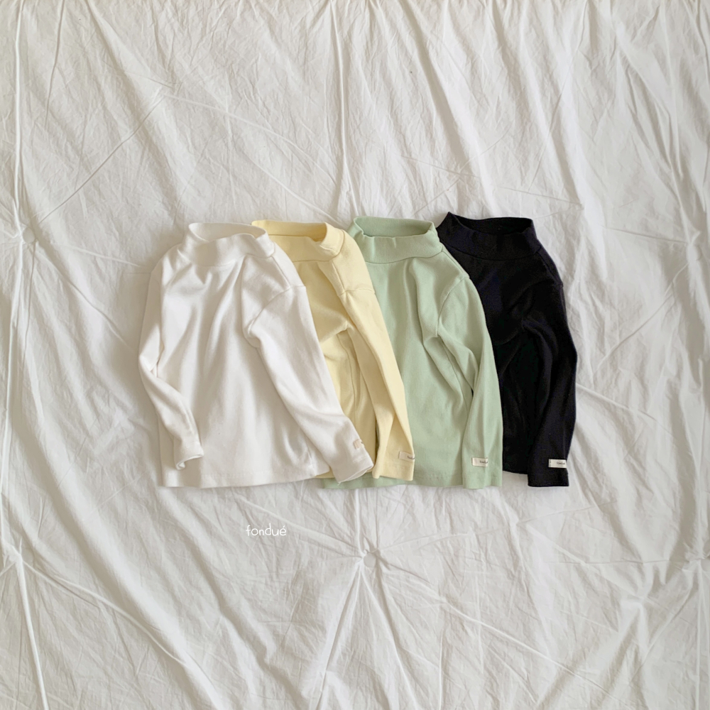 Fondue 34｜(65cm-120cm)  素色中領內搭上衣