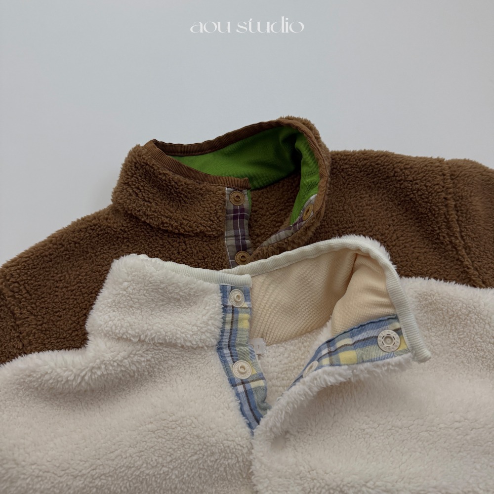 Aou 02｜ (70cm-110cm) 半開襟扣毛毛上衣