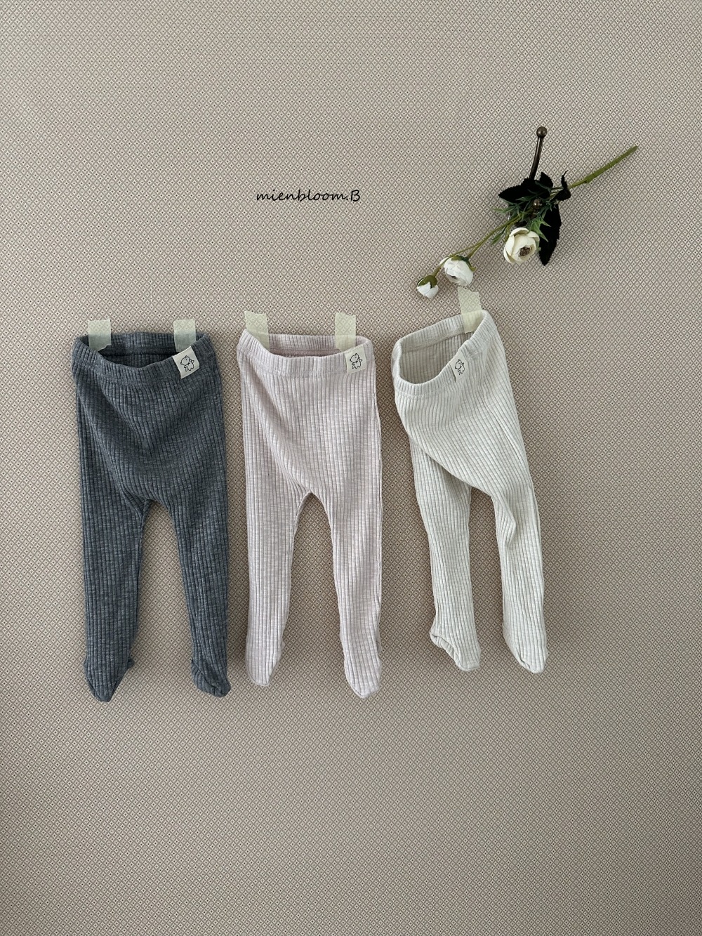 Bloom.b32｜(3m-24m) 羅紋內搭褲襪