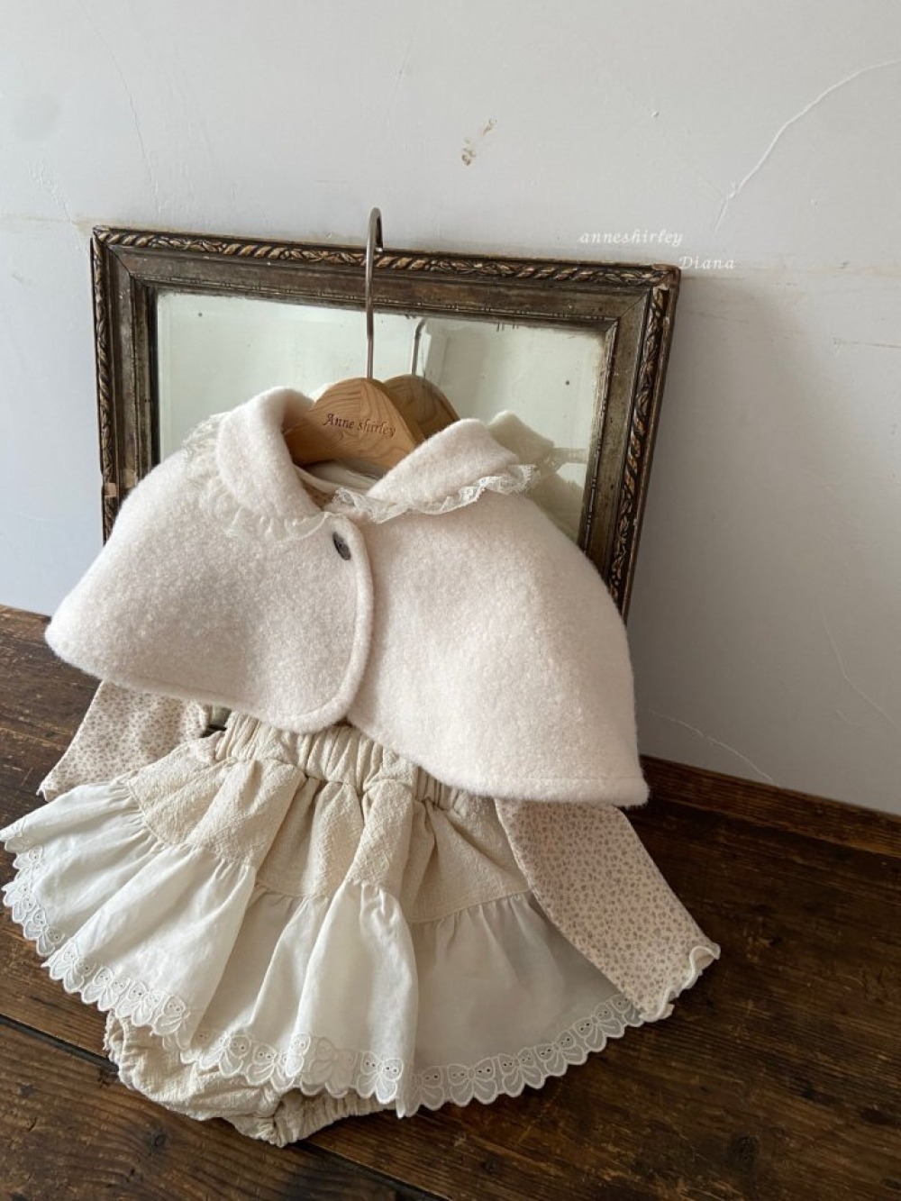 Anne Shirley13｜(3m-5y) 2色蕾絲圓領斗篷