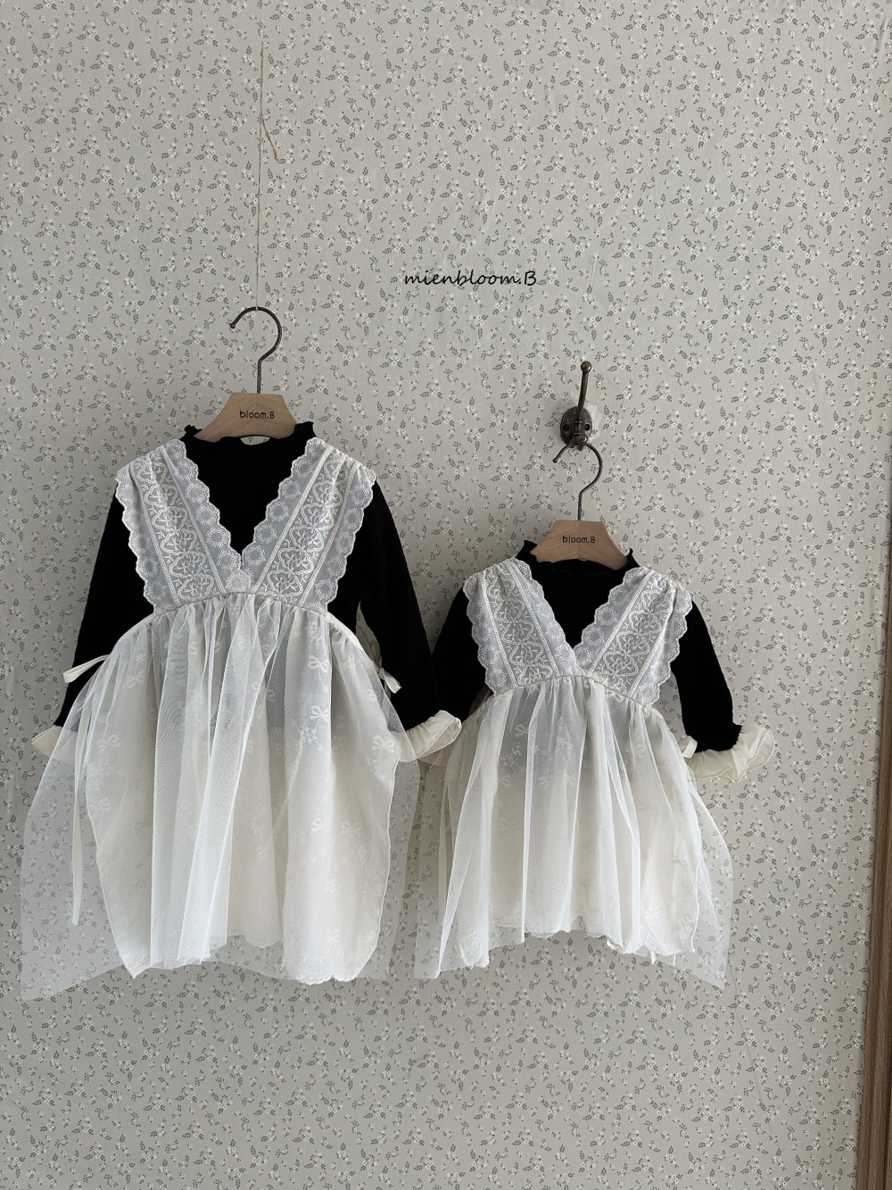 Bloom.b40｜(3m-24m/85cm-125cm) 蕾絲V無袖洋裝