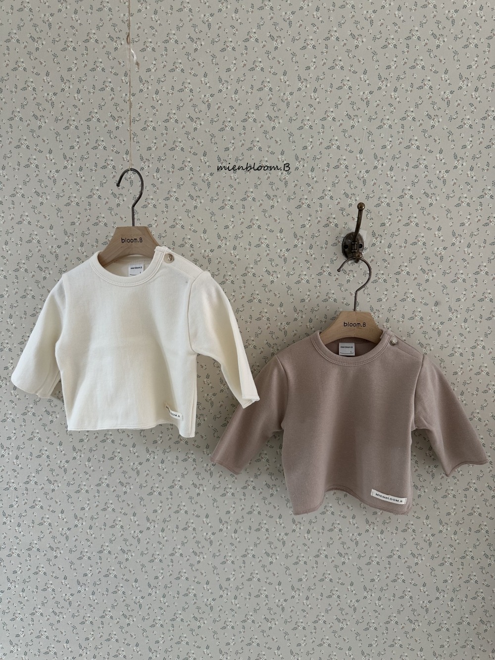 Bloom.b35｜(3m-24m) 側邊鈕扣上衣