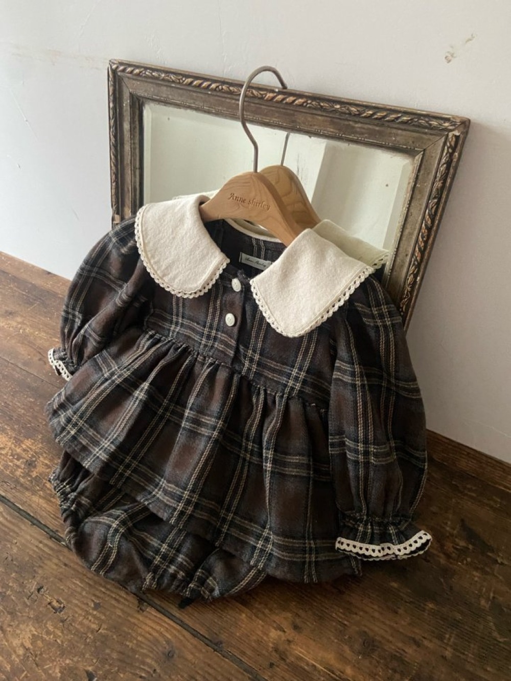 Anne Shirley34｜(3m-18m) 1色翻領學院裙包屁衣