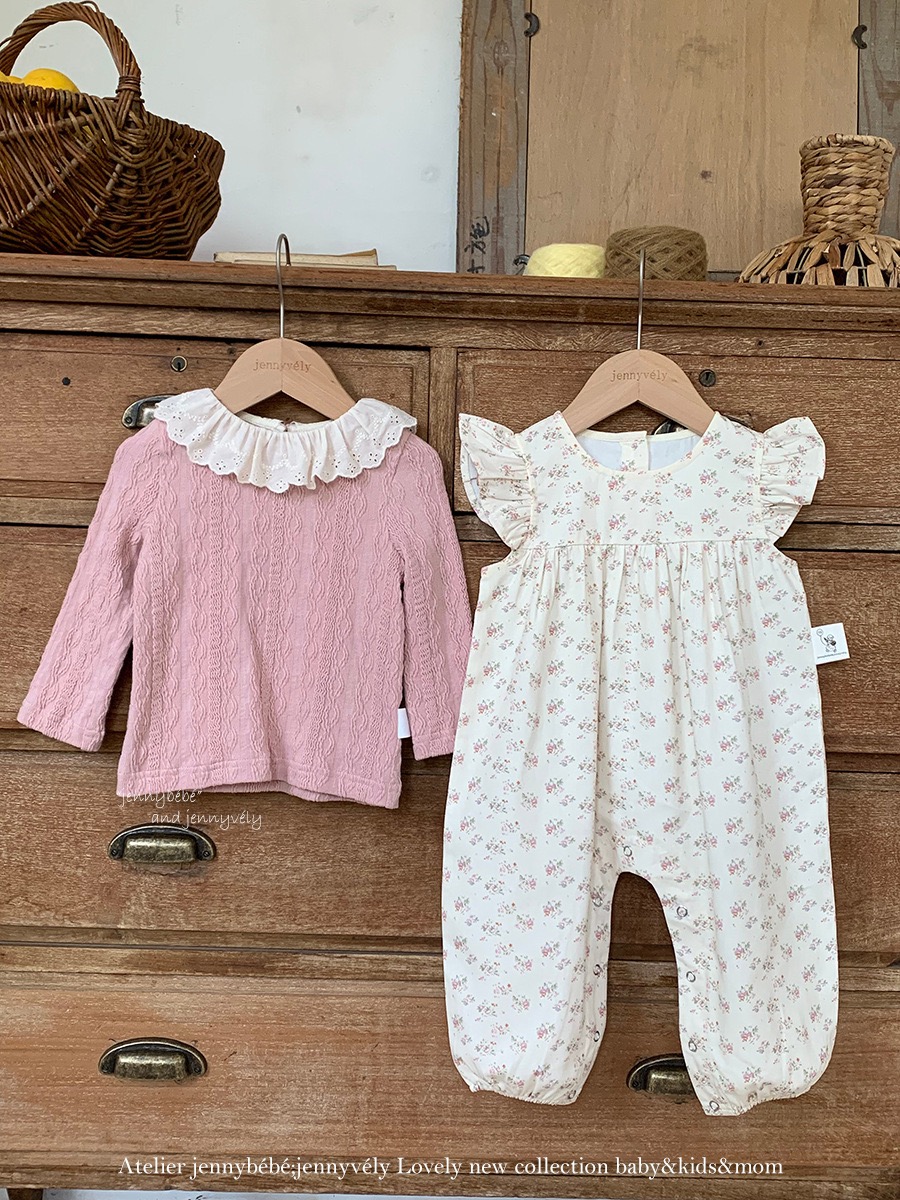 JE559｜(73-100cm) 蕾絲花邊領壓紋上衣/碎連身褲