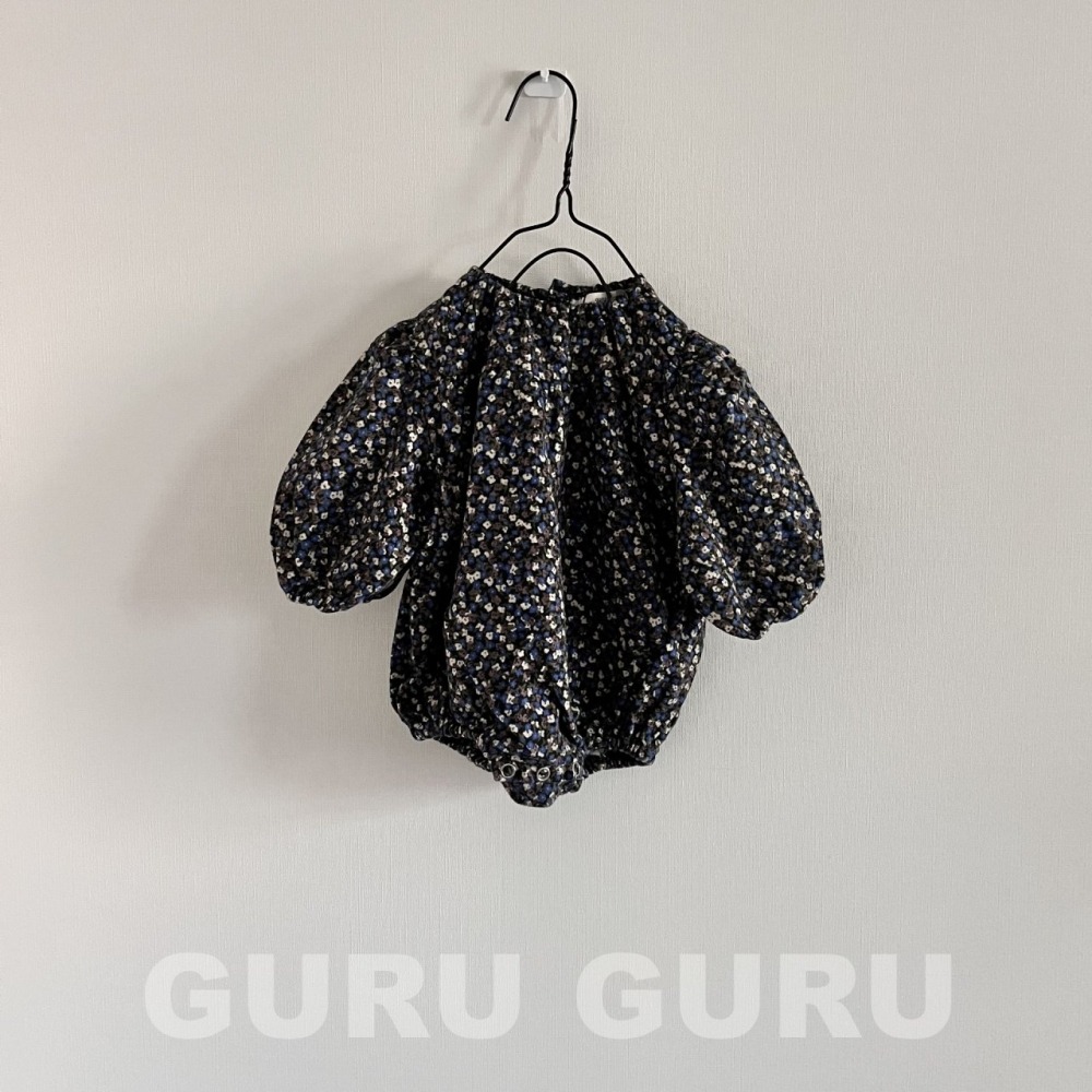 GURU GURU25｜(6m-24m) 2色滿版碎花包屁衣