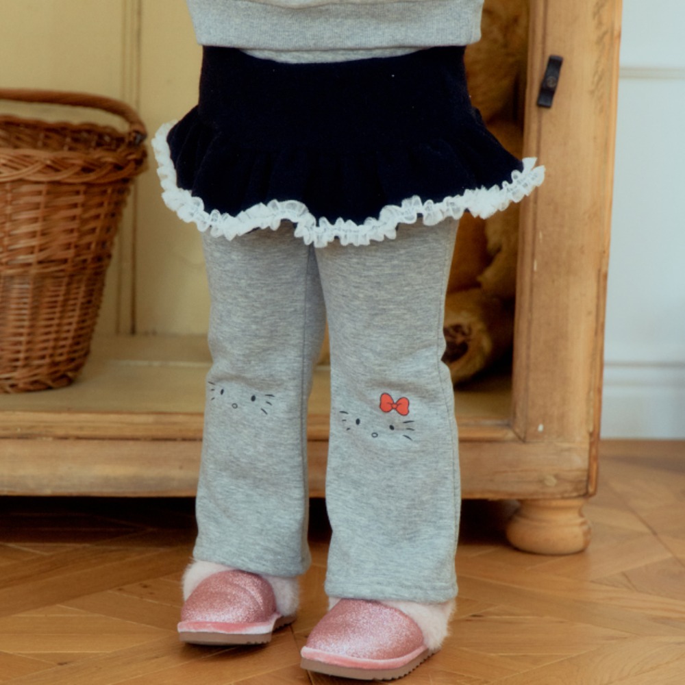 1st blue 04｜(80-118cm) 2色kitty襯裙內刷毛喇叭褲