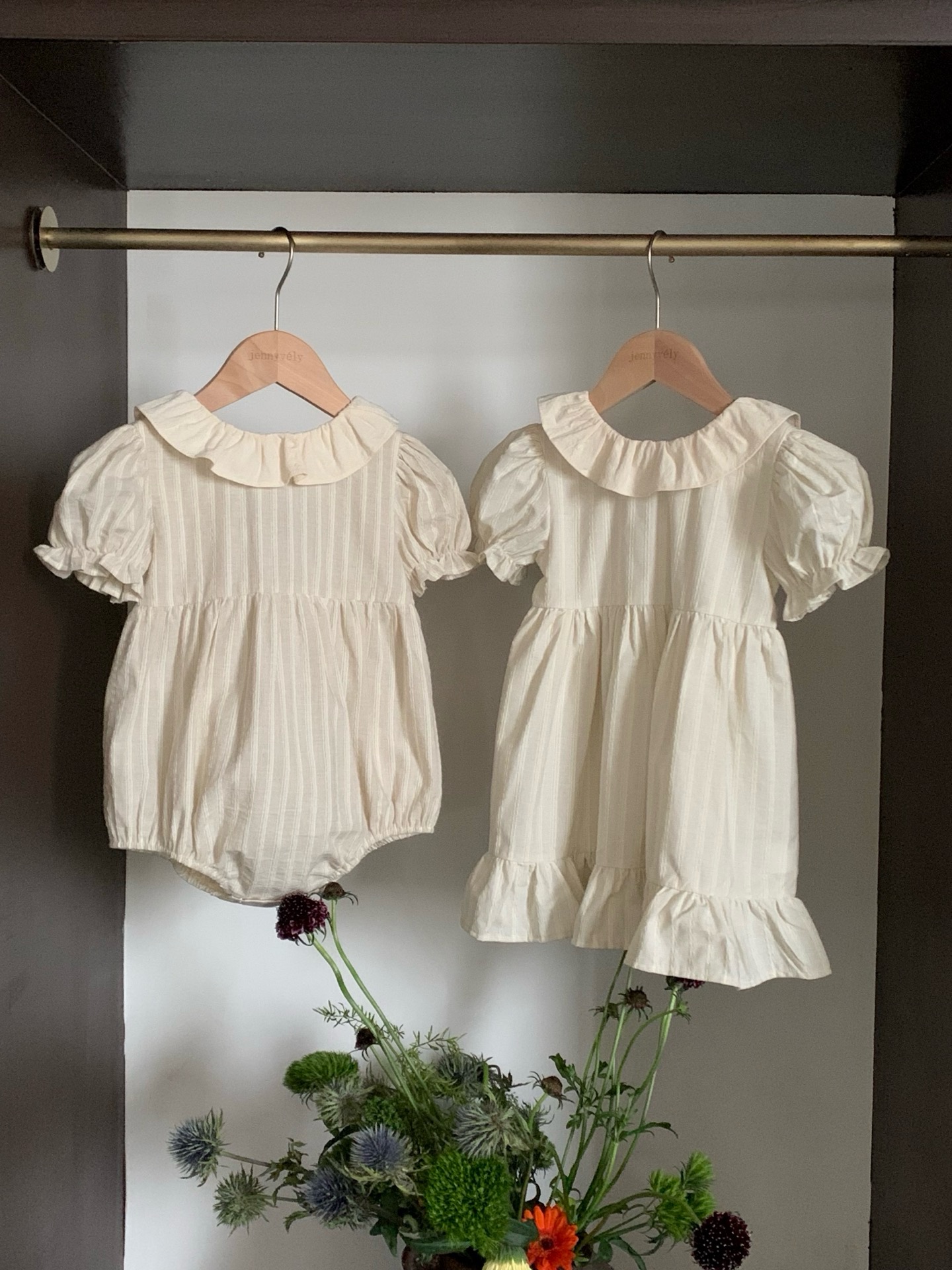 JE31｜(66-120cm) 荷葉領條紋包屁衣/洋裝