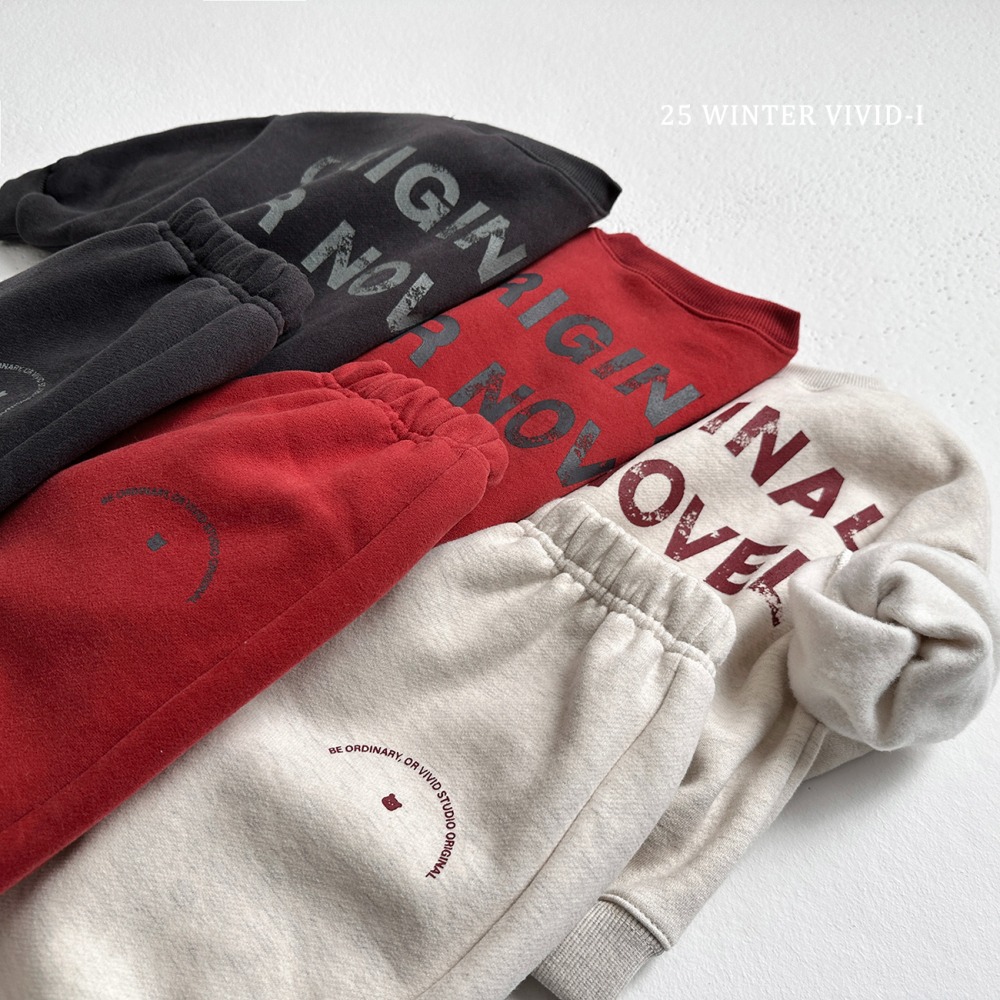 vivid94｜(78cm-125cm) 簡約英字休閒套裝