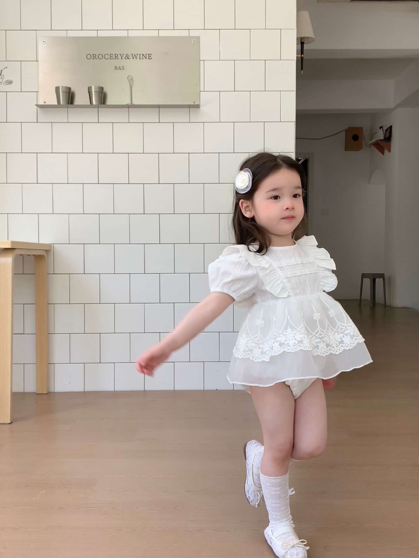 JE37｜(66-90cm) 蕾絲花邊包屁衣