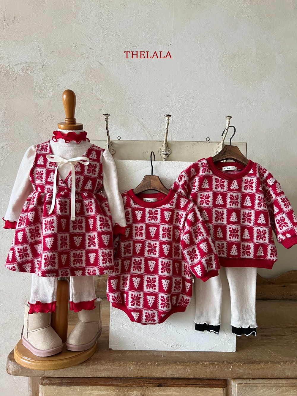 thelala11｜ (0m-18m) 雪花格紋針織包屁衣