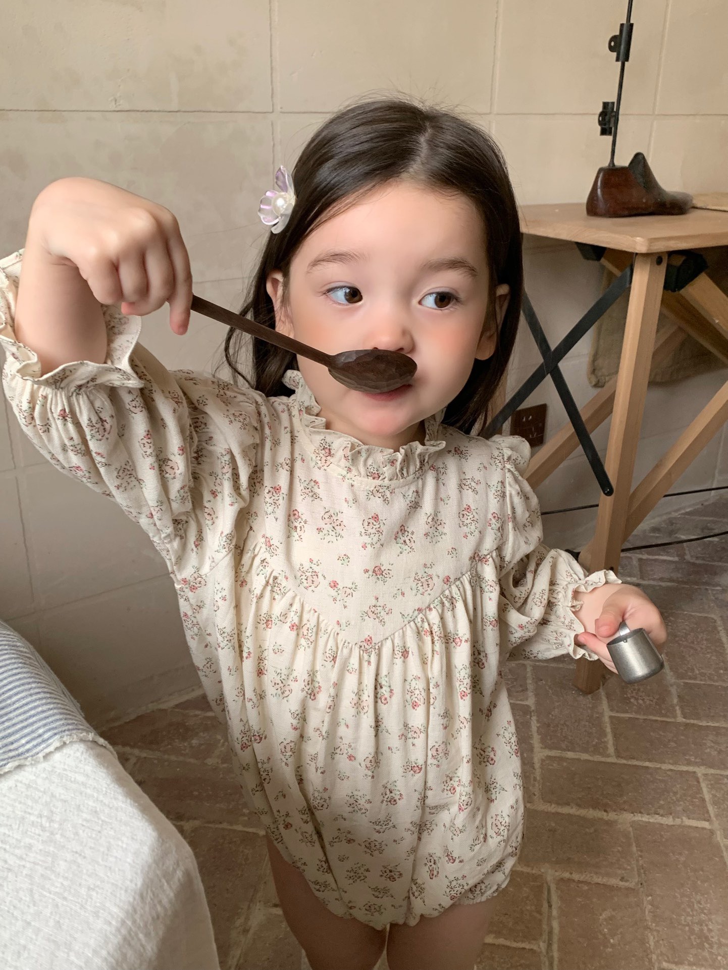 jenny bébé｜(66-90cm) 碎花褶皺立領包屁衣