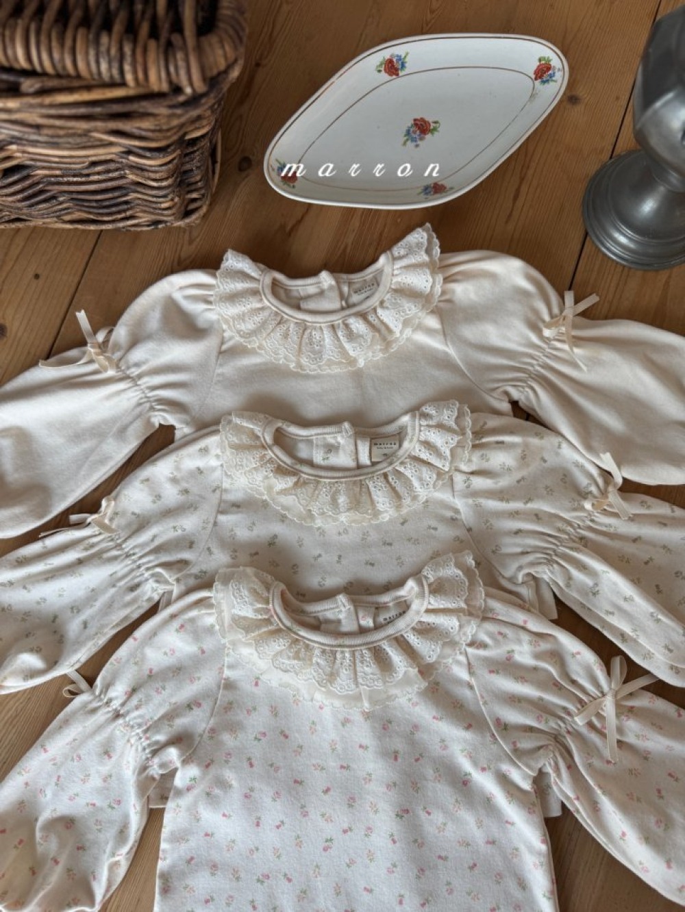 Marron 37｜(1y-6y) 法式蕾絲領設計袖上衣