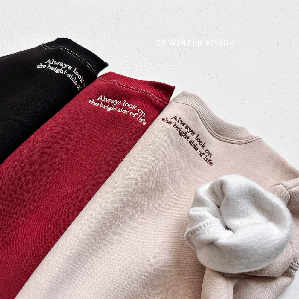 vivid53｜(78cm-125cm) 簡約刺繡英字休閒上衣