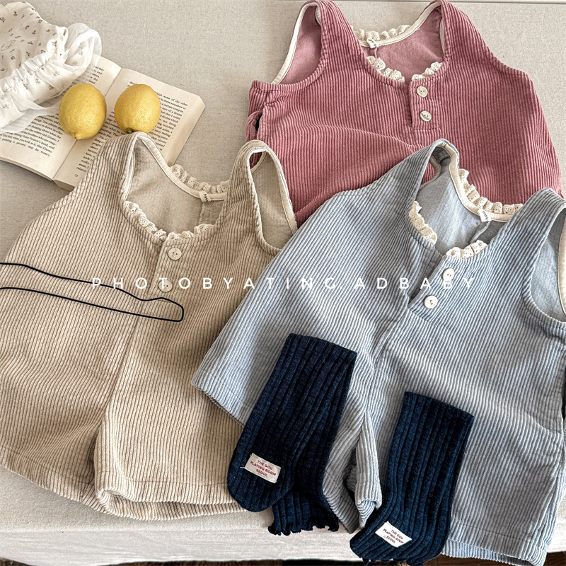 (80-130cm) 燈心絨小蕾絲五分連身褲 (80-130cm) 燈心絨小蕾絲五分連身褲