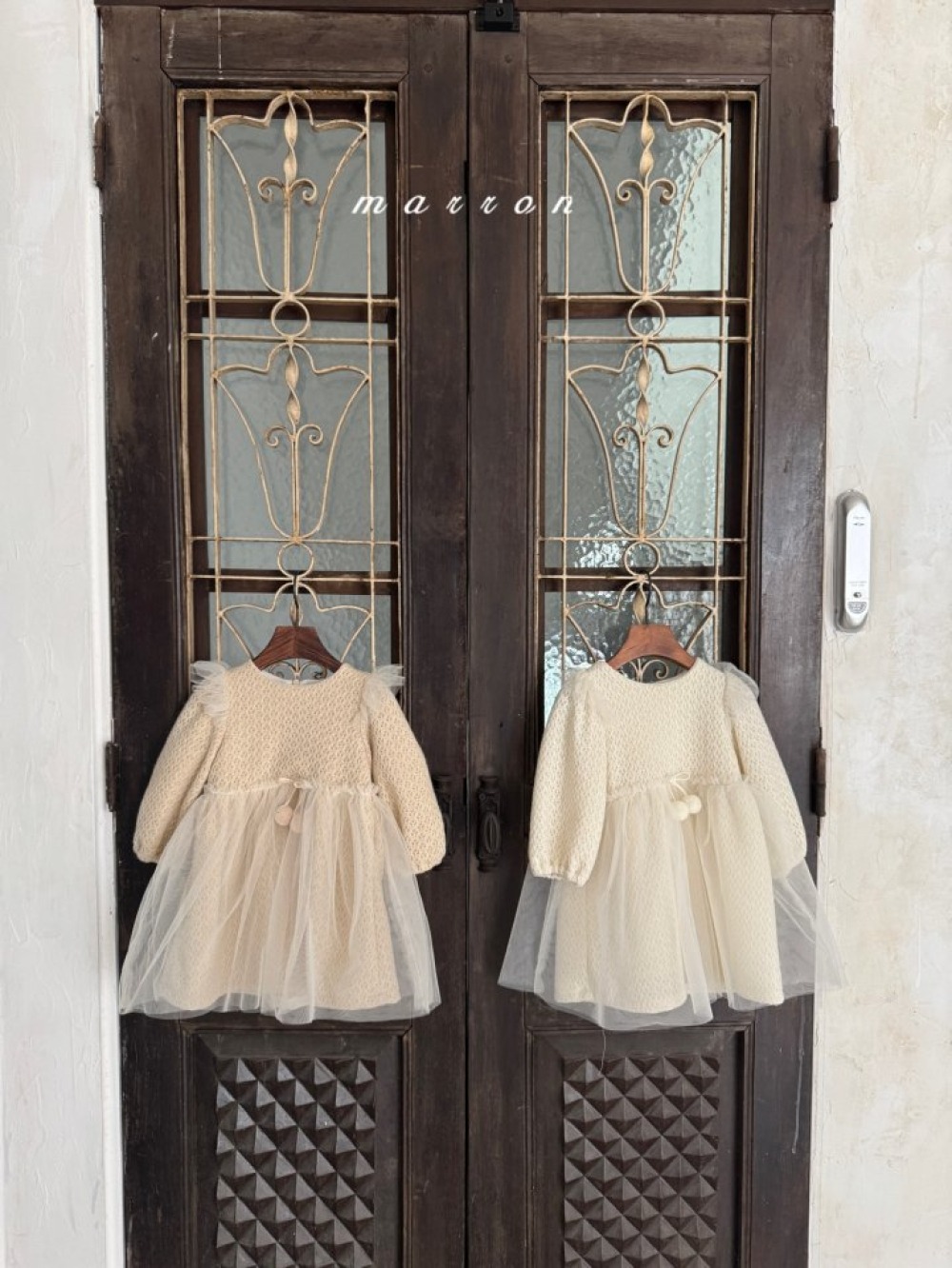 Marron 18｜(1y-6y) 花紋毛球薄紗洋裝