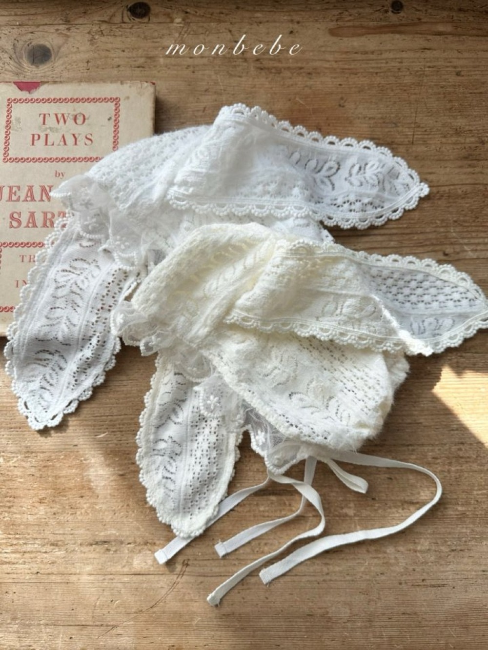 MONBEBE32｜(3m-24m) 兔子蕾絲綁帶帽