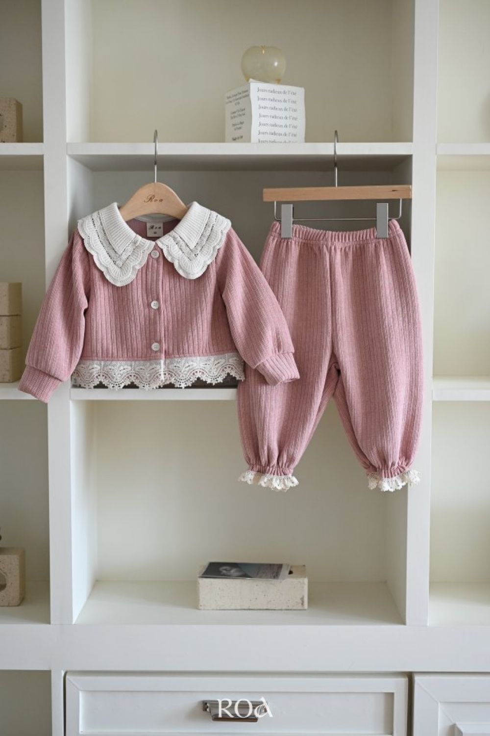 ROA12｜(80cm-120cm) 2色蕾絲束帶絨毛長褲