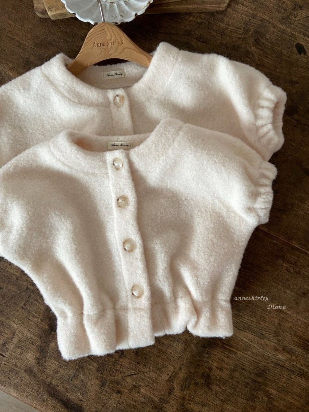 Anne Shirley41｜(3m-5y) 1色法式奶油縮口背心