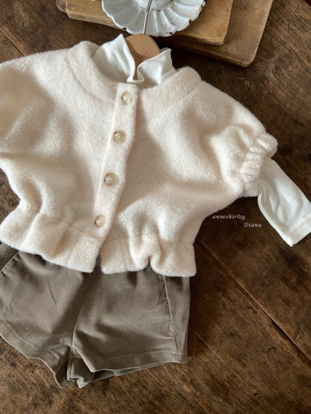 Anne Shirley41｜(3m-5y) 1色法式奶油縮口背心