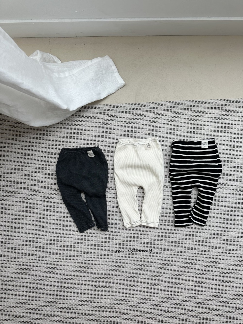 Bloom.b31｜(3m-24m) 羅紋內搭緊身褲