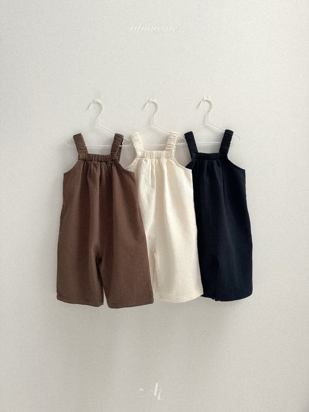 Atomeme06｜(70cm-110cm) 壓線平口吊帶連身褲