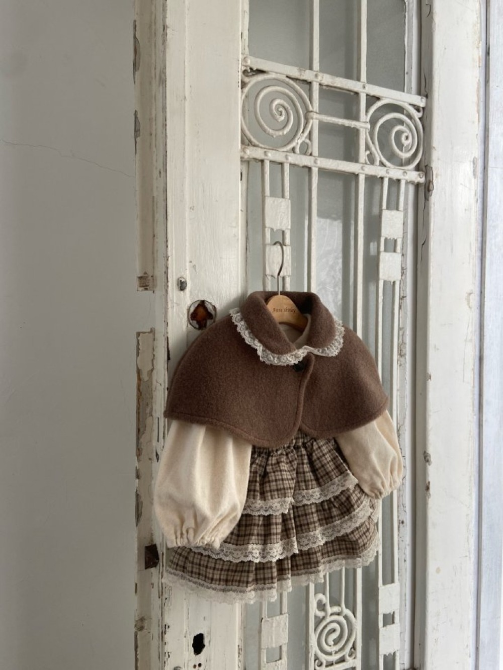 Anne Shirley37｜(3m-22m) 1色格紋蕾絲花邊吊帶蛋糕裙包屁衣