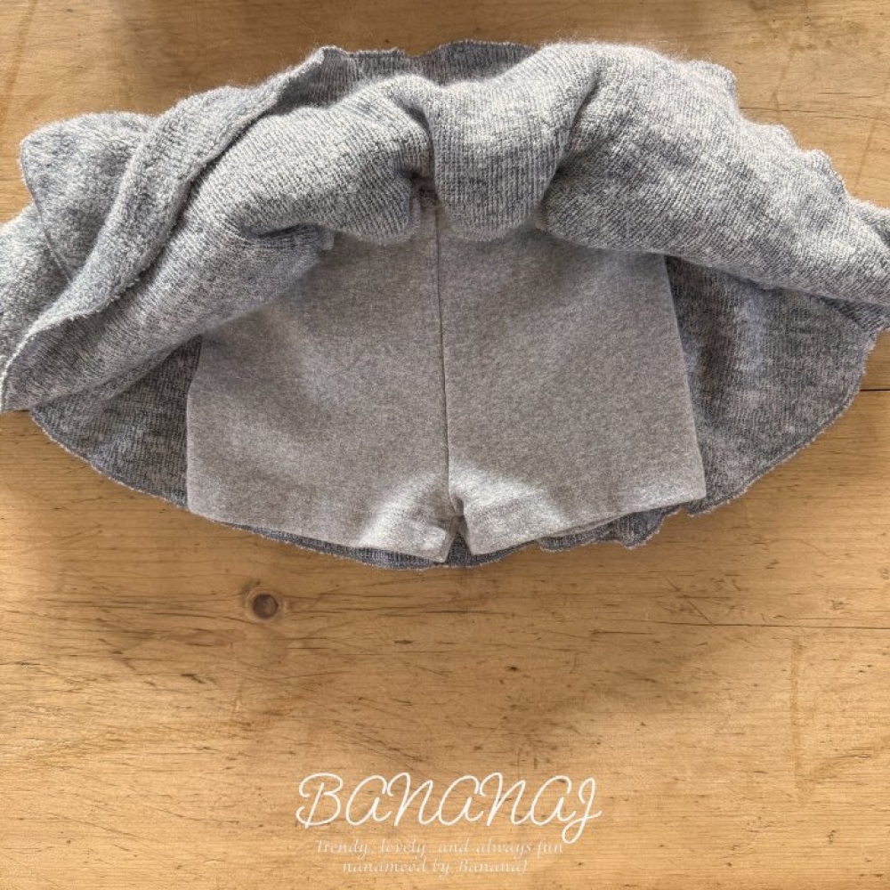 BANANAJ58｜(83-127cm)  燈芯絨毛蛋糕短裙