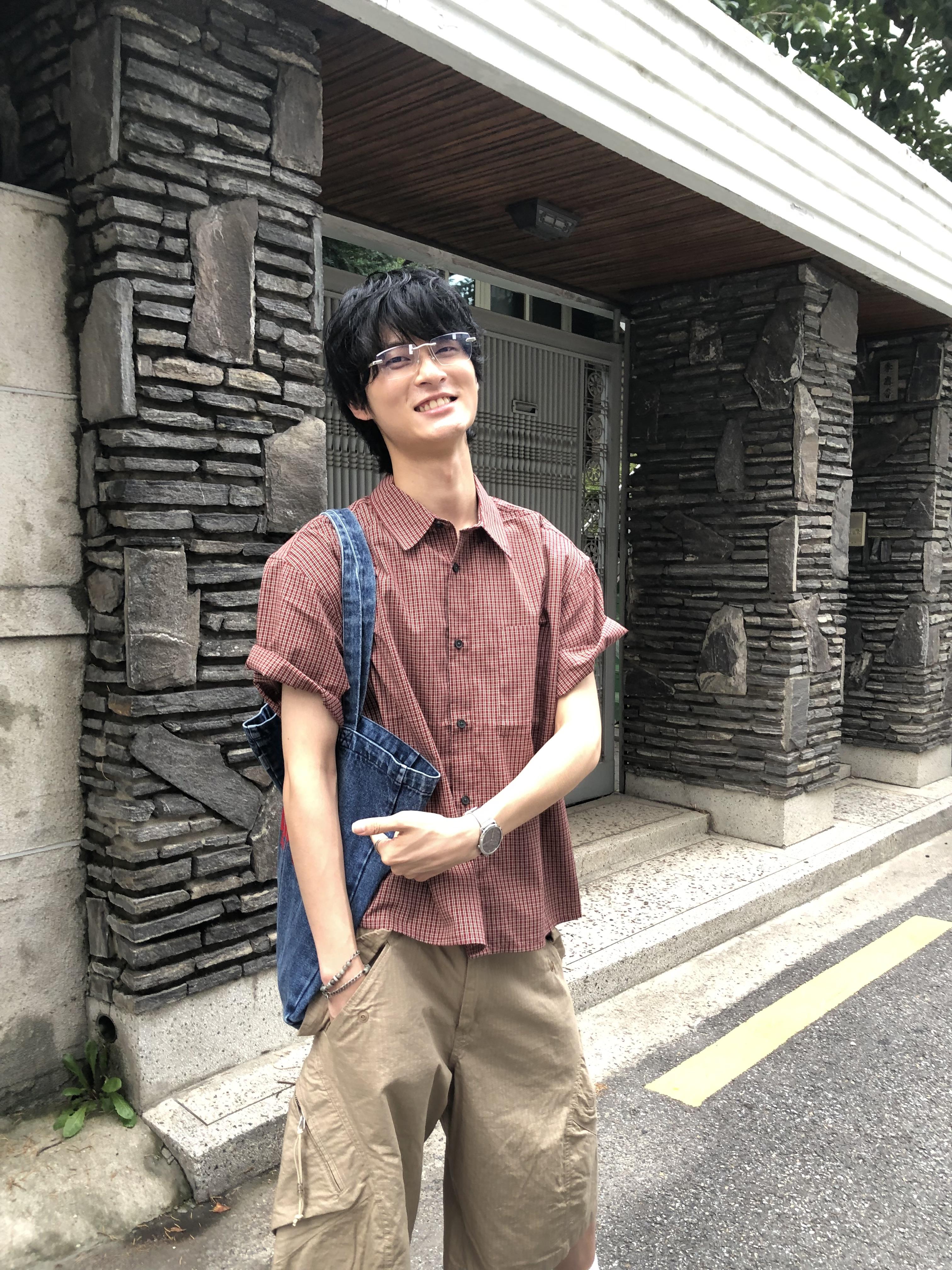 日系復古風 格紋設計 修身短版 短袖 襯衫 - 5C4