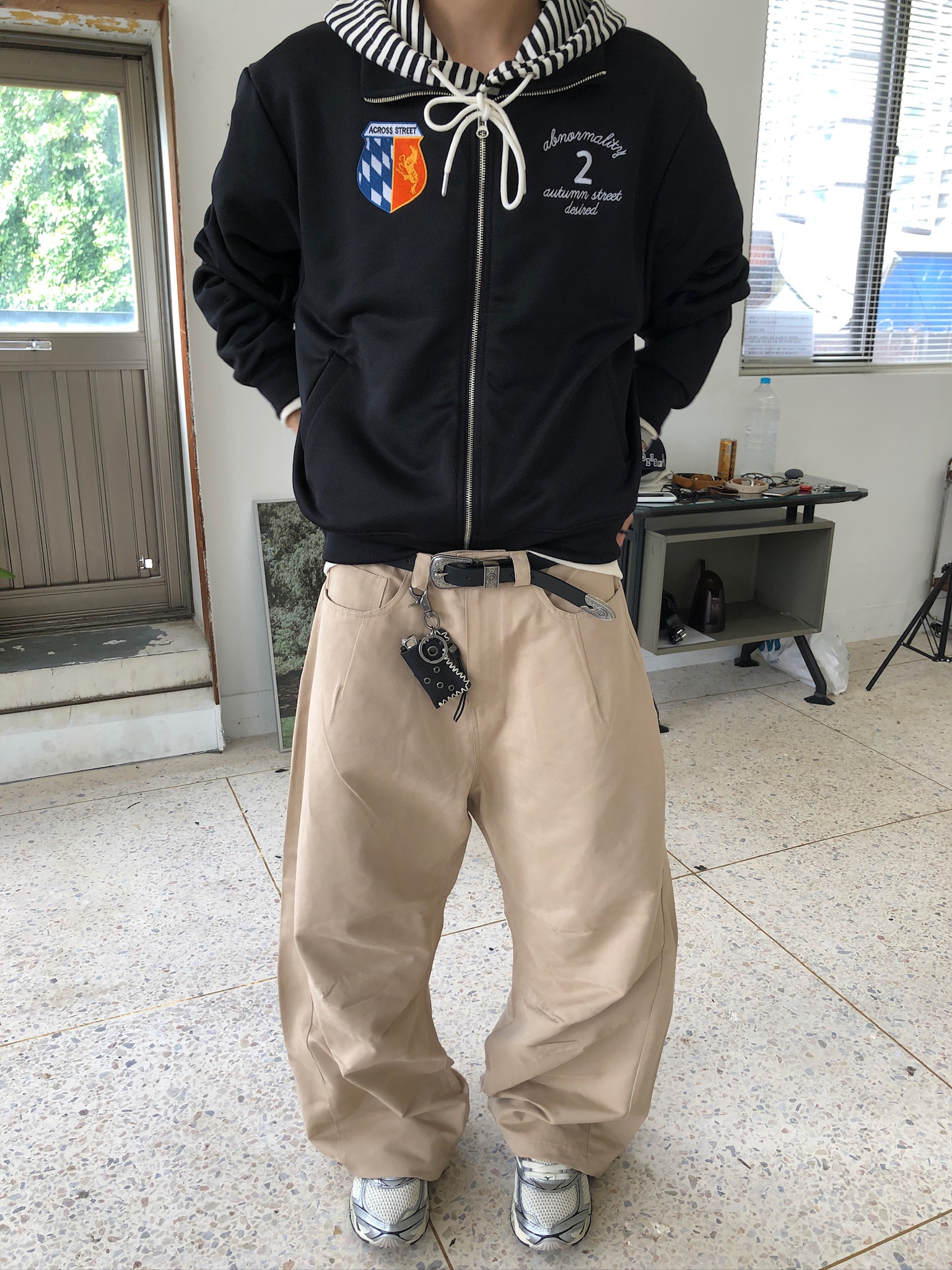 藝術殿堂 高級刺繡 運動街頭 短版 外套 - 3C16