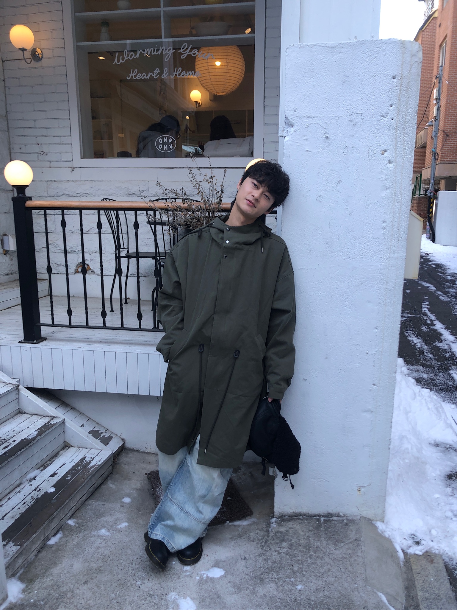 冰原歷險 漸層水洗 抓皺 寬版 牛仔褲 - 1C11