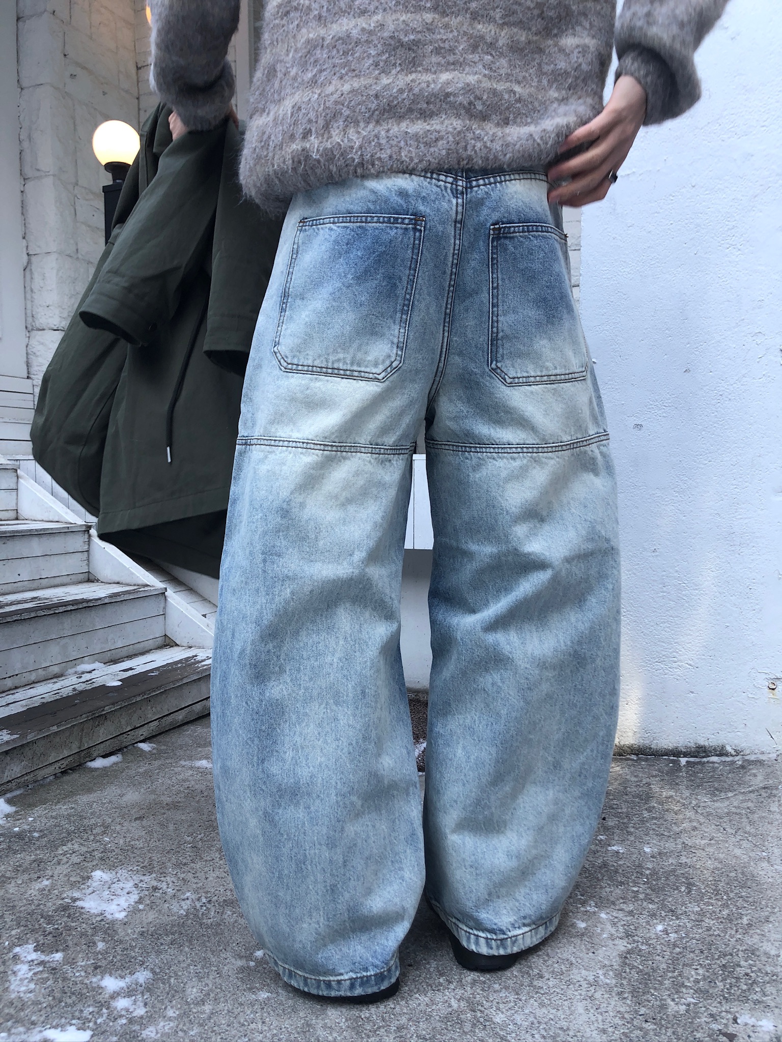 冰原歷險 漸層水洗 抓皺 寬版 牛仔褲 - 1C6