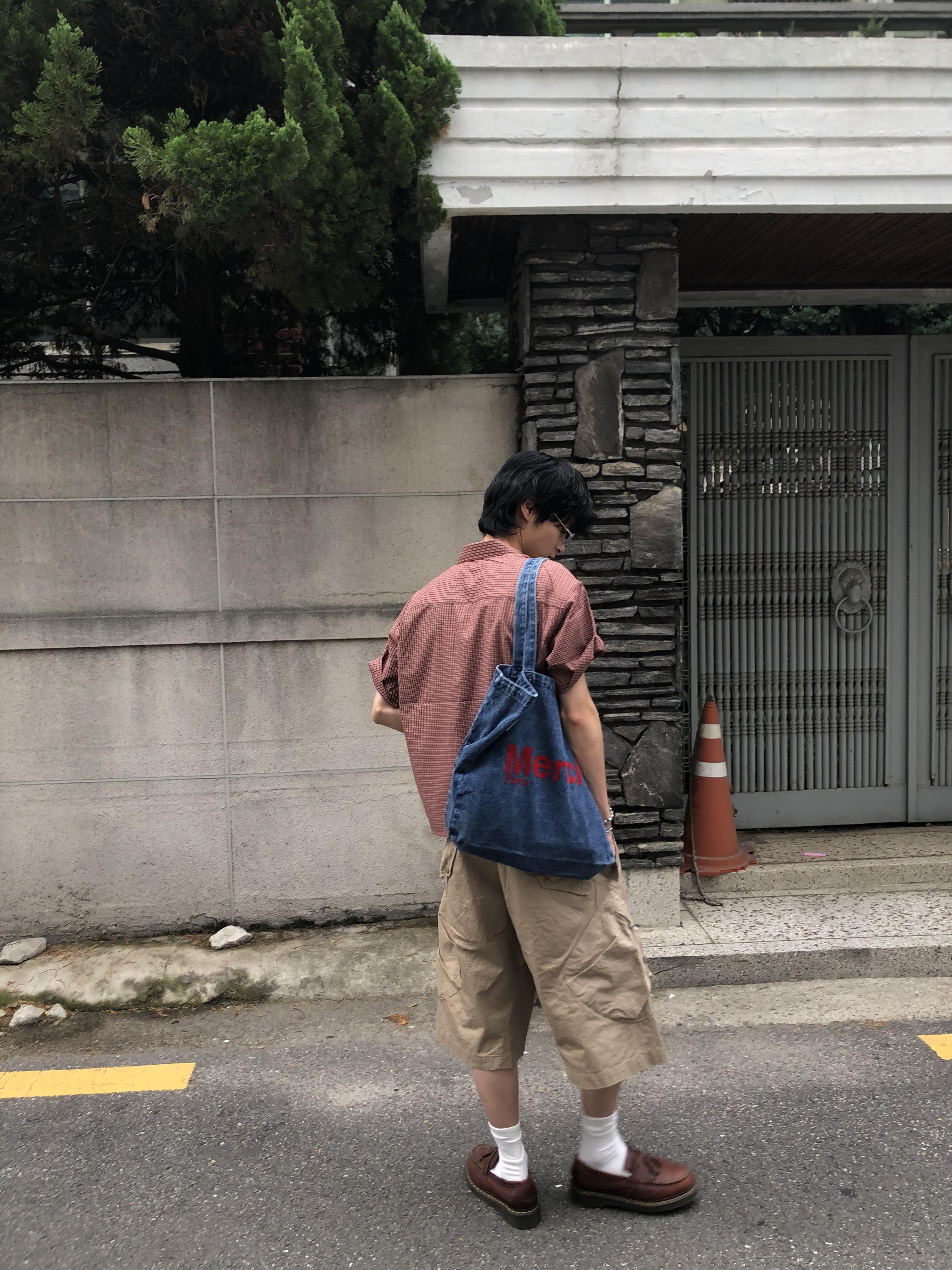 日系復古風 格紋設計 修身短版 短袖 襯衫 - 5C5