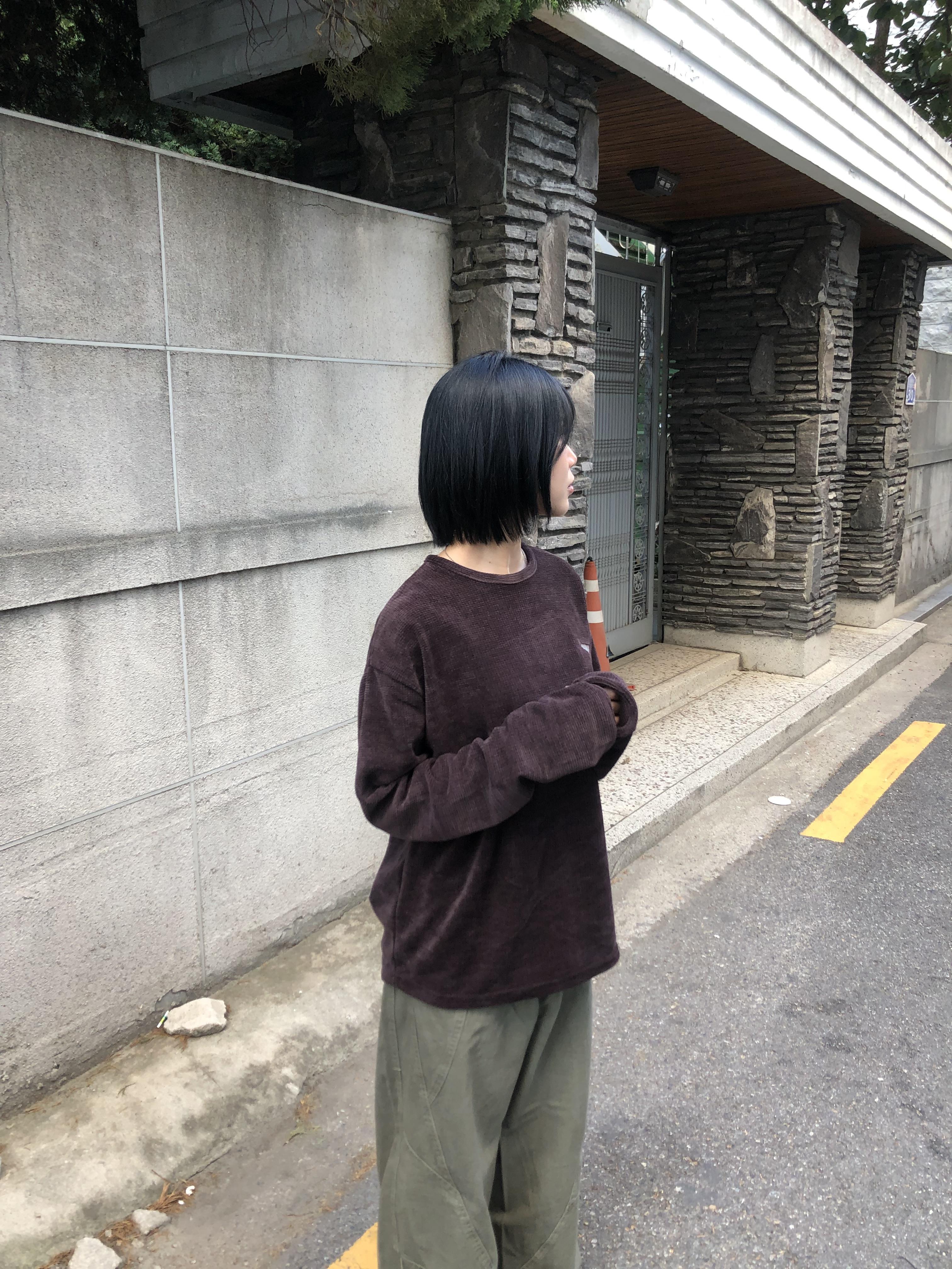 經典復古 口袋格紋 指套設計 短版長袖 - 3C4