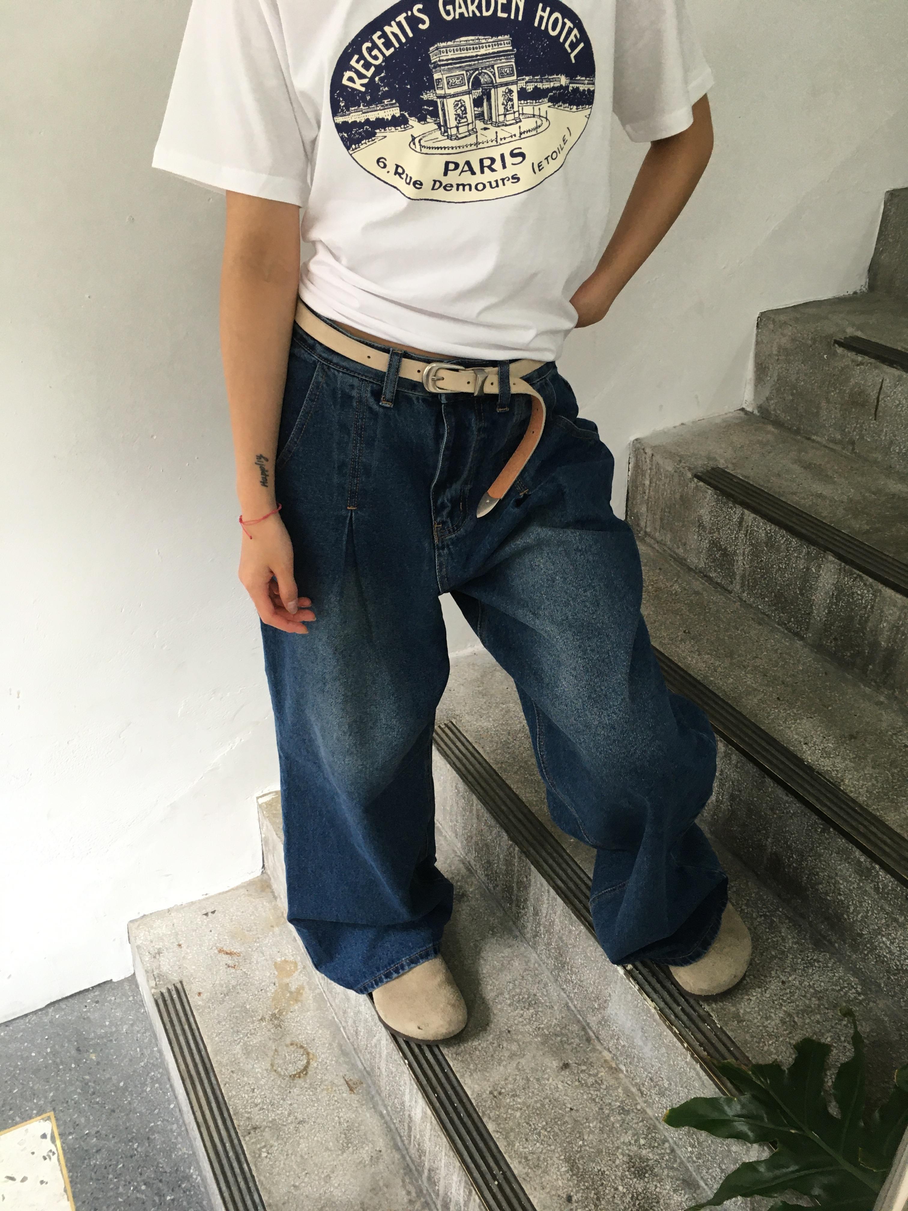 質感韓系女 休閒風 俐落抓皺 牛仔 寬褲 - 3C14