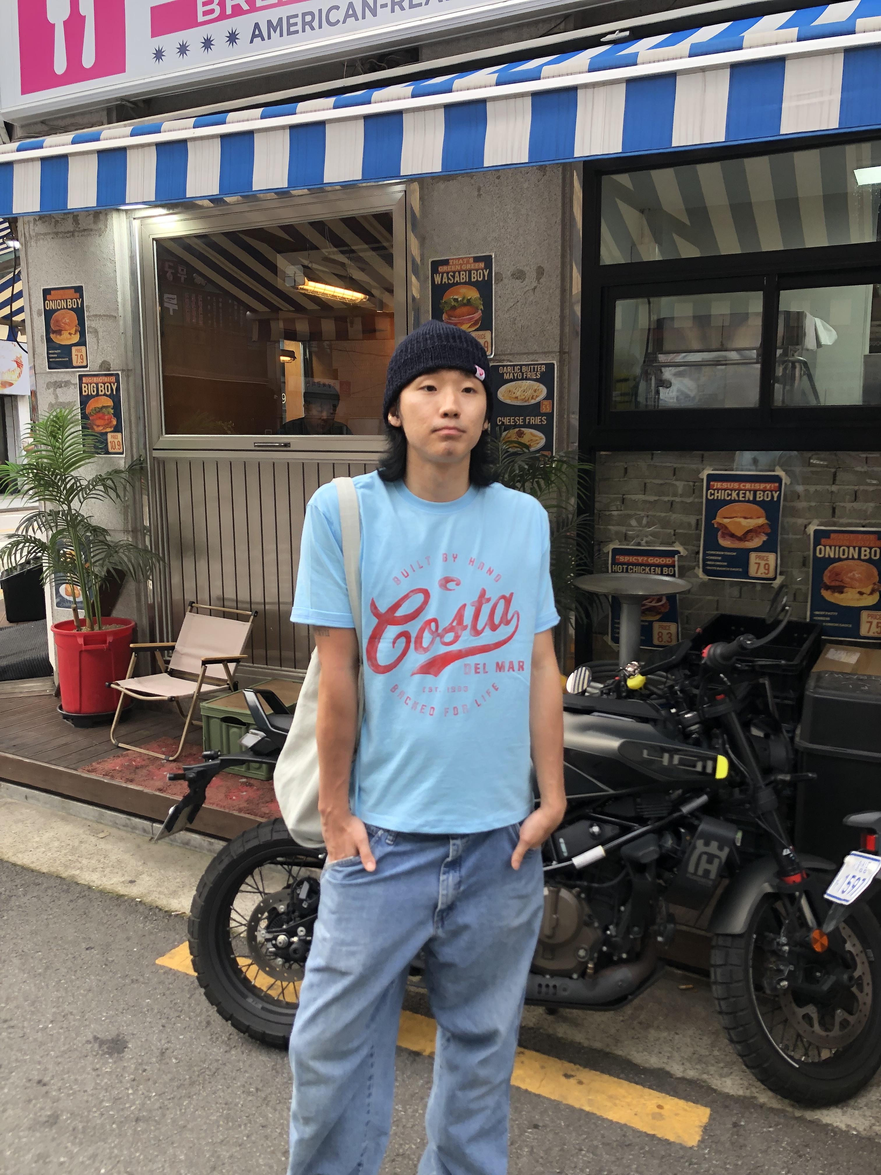Costa 可愛街頭 印刷設計 寬版 短袖 上衣 - 3C19