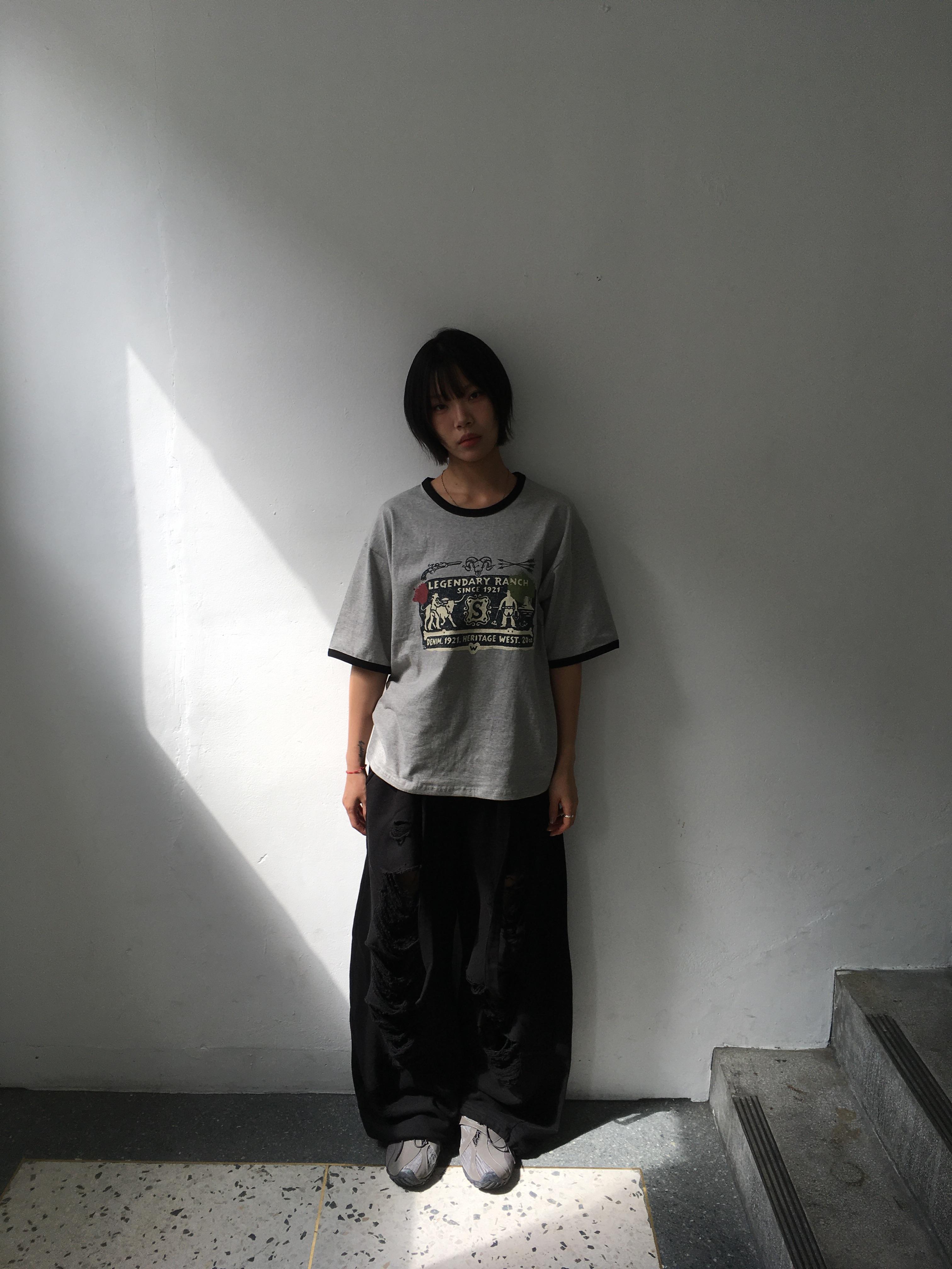 街頭鬆弛感 刷破設計 寬鬆 弧形棉褲 - 2C4