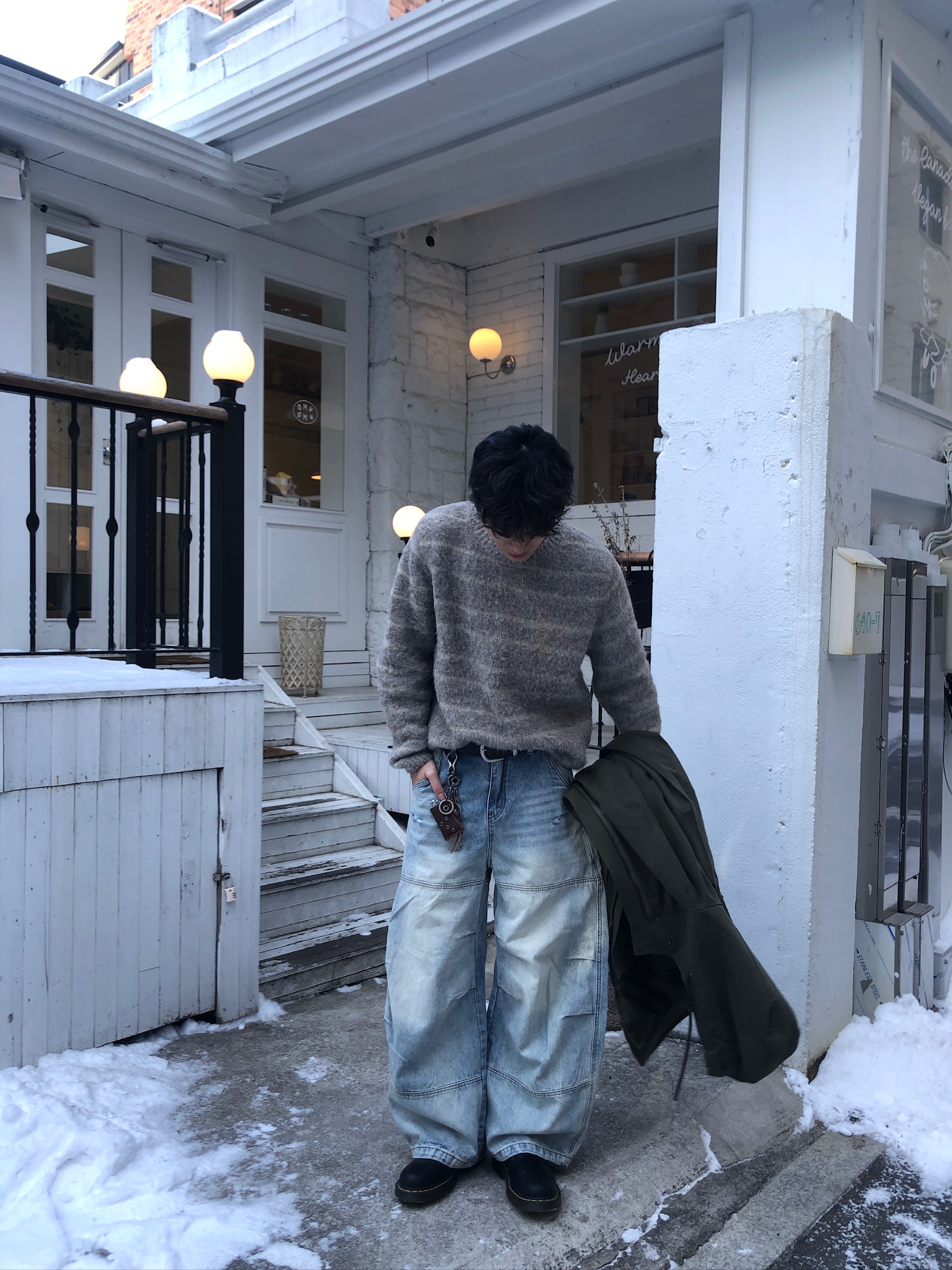 冰原歷險 漸層水洗 抓皺 寬版 牛仔褲 - 1C4