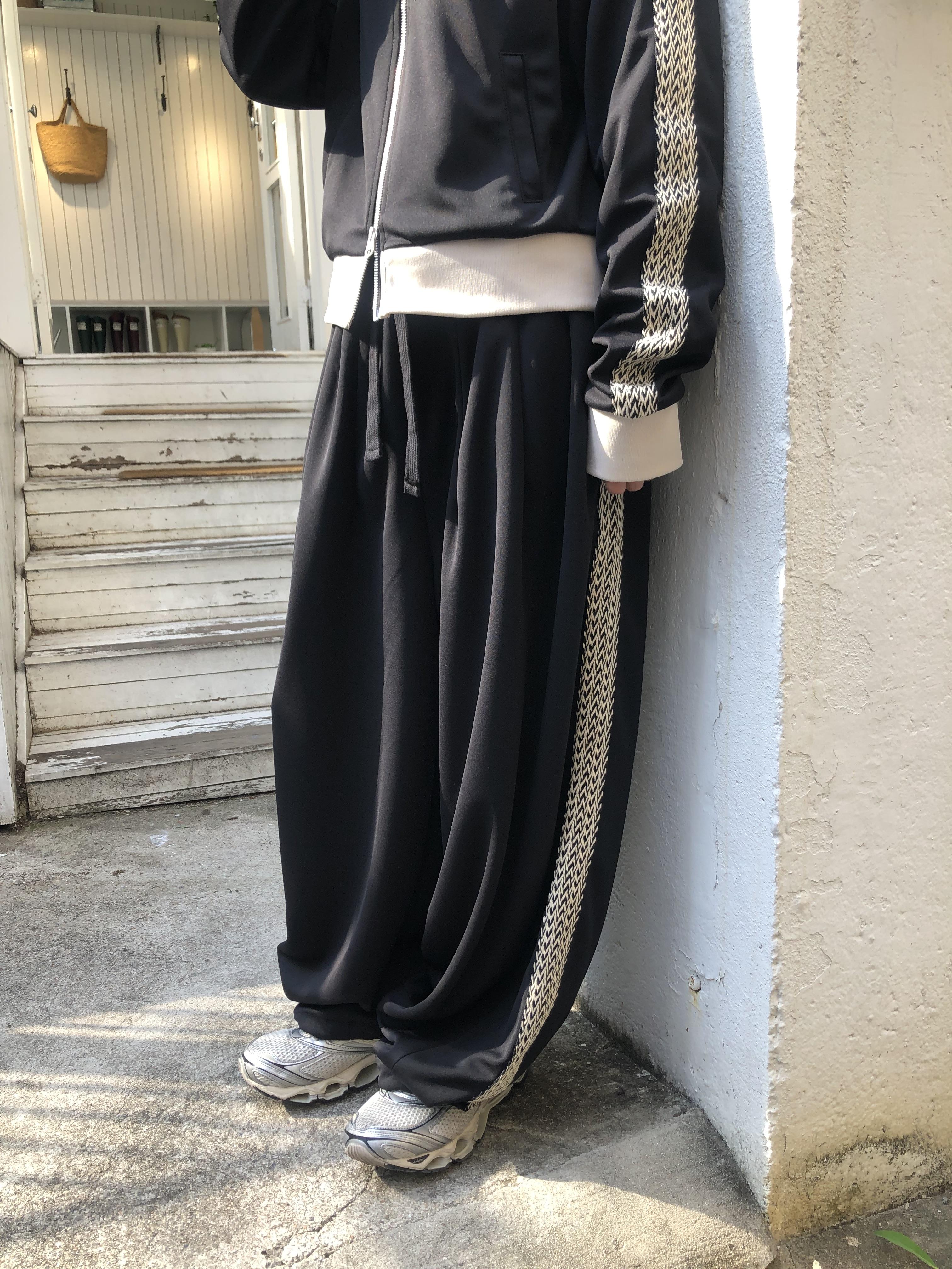 印地安格紋 文藝感 運動配色套裝 寬版 長褲 - 3C6