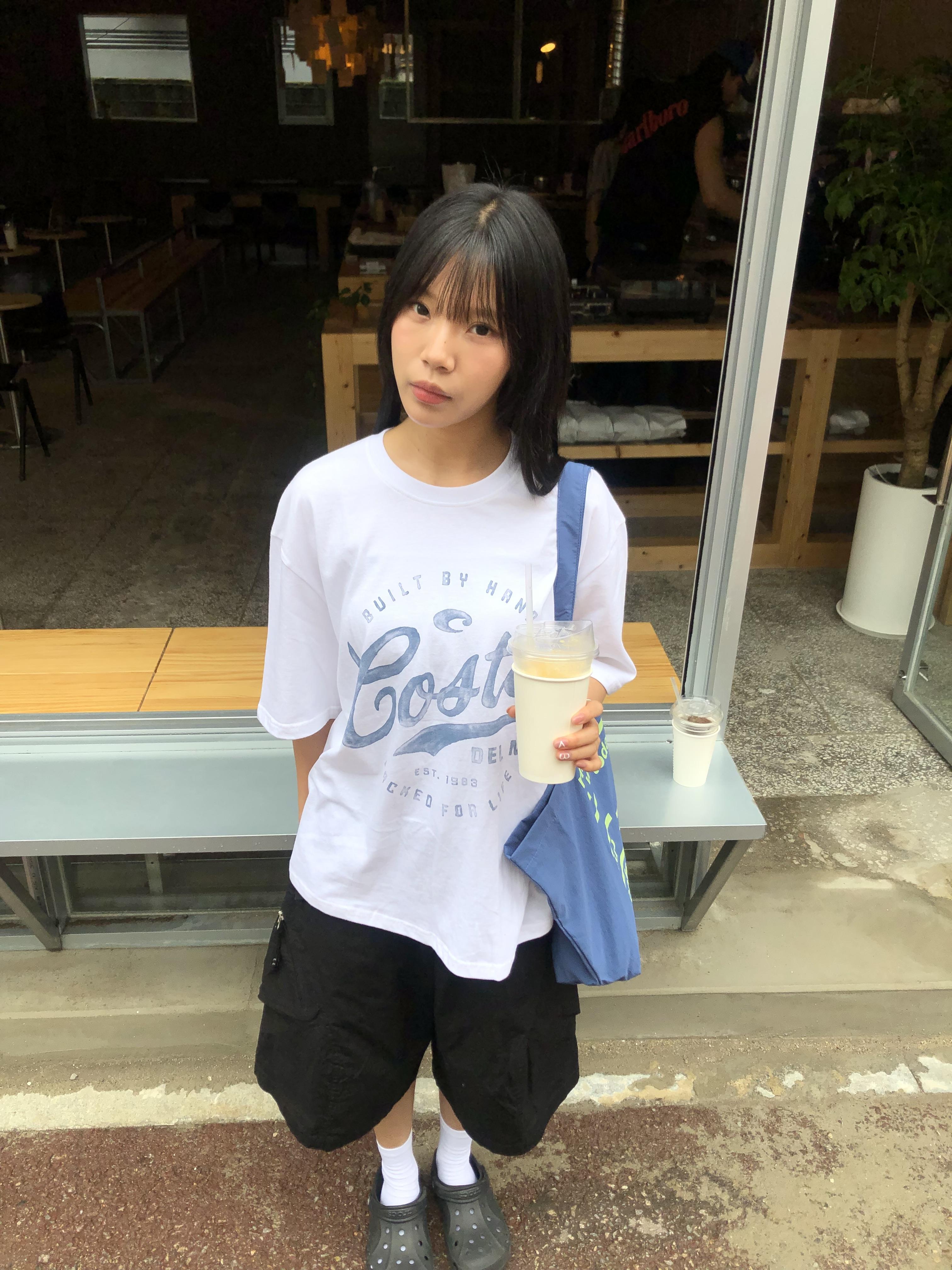 Costa 可愛街頭 印刷設計 寬版 短袖 上衣 - 3C12