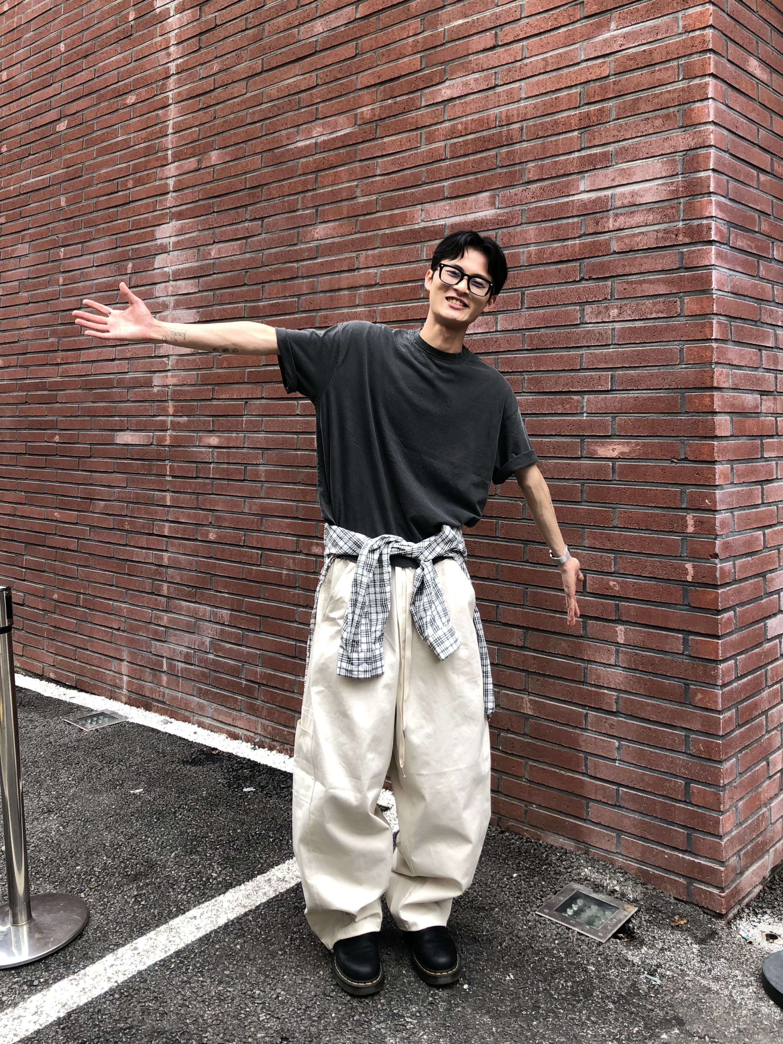 幹練率性 高檔蓬感木 寬版 鬆緊帶 工裝褲 - 3C2