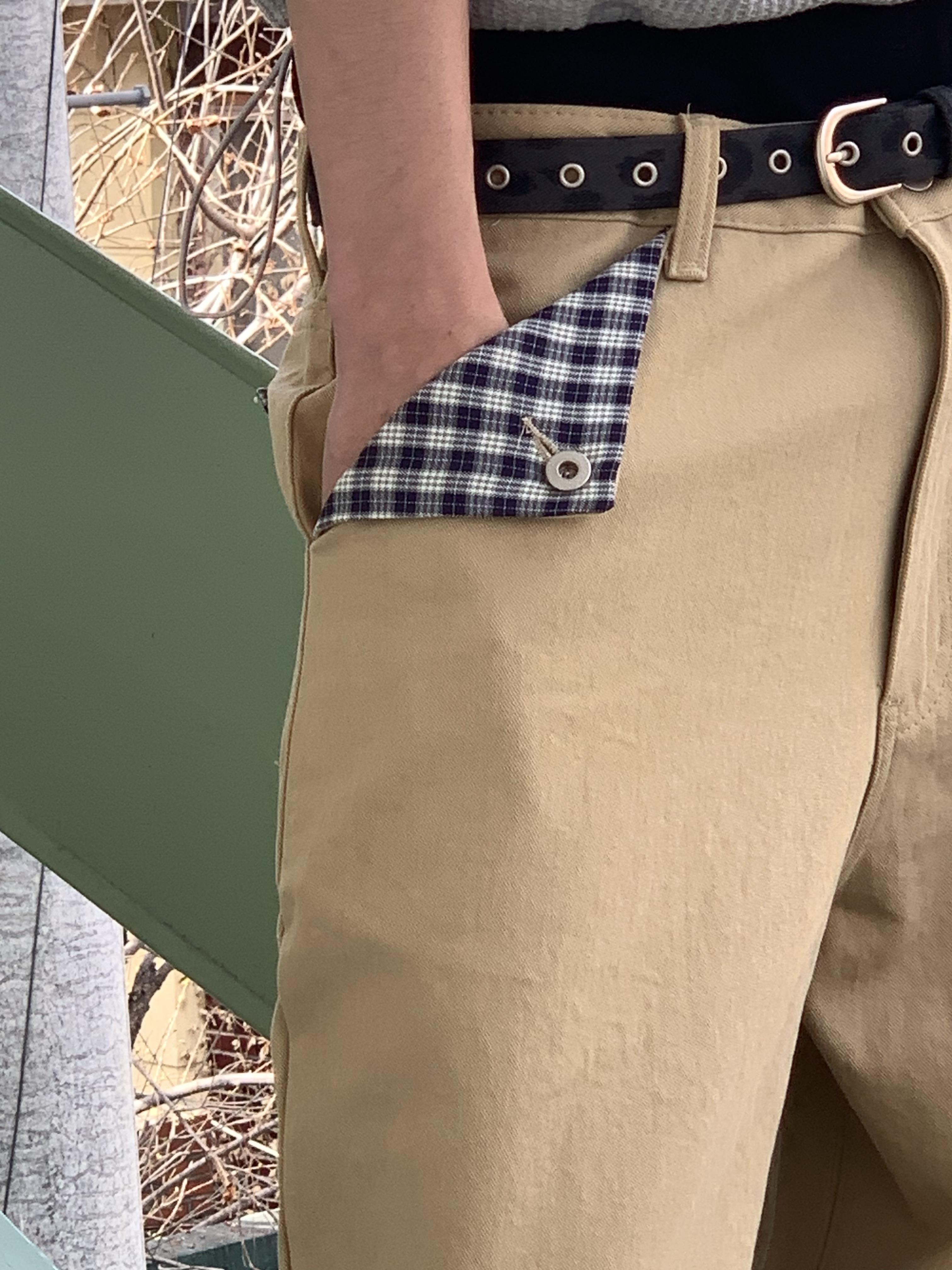 日系街頭 畫龍點睛 格紋設計 微寬褲 - 2C8