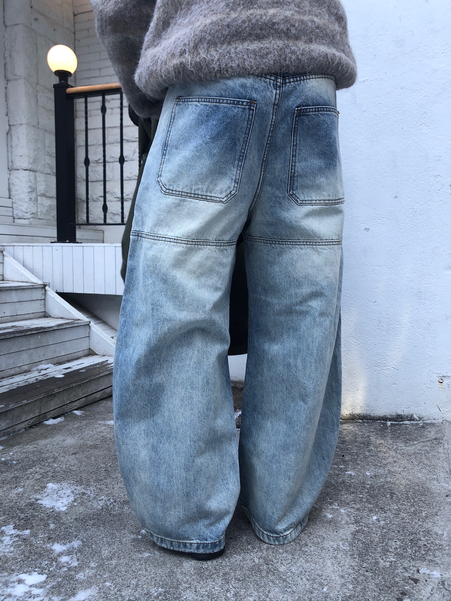 冰原歷險 漸層水洗 抓皺 寬版 牛仔褲 - 1C9