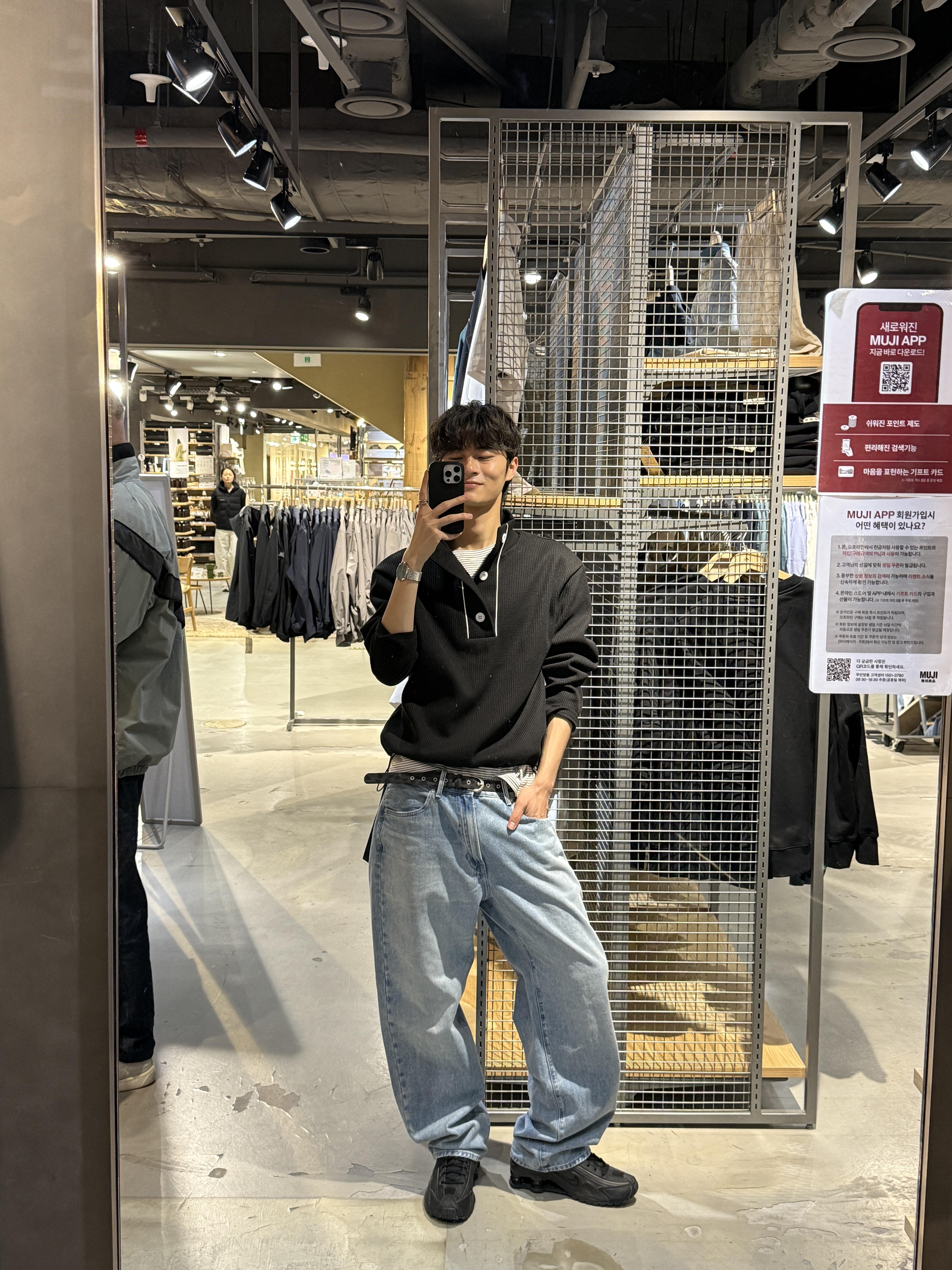 半高開V領 鈕扣 短版 華夫格 指套 薄長袖 - 3C6